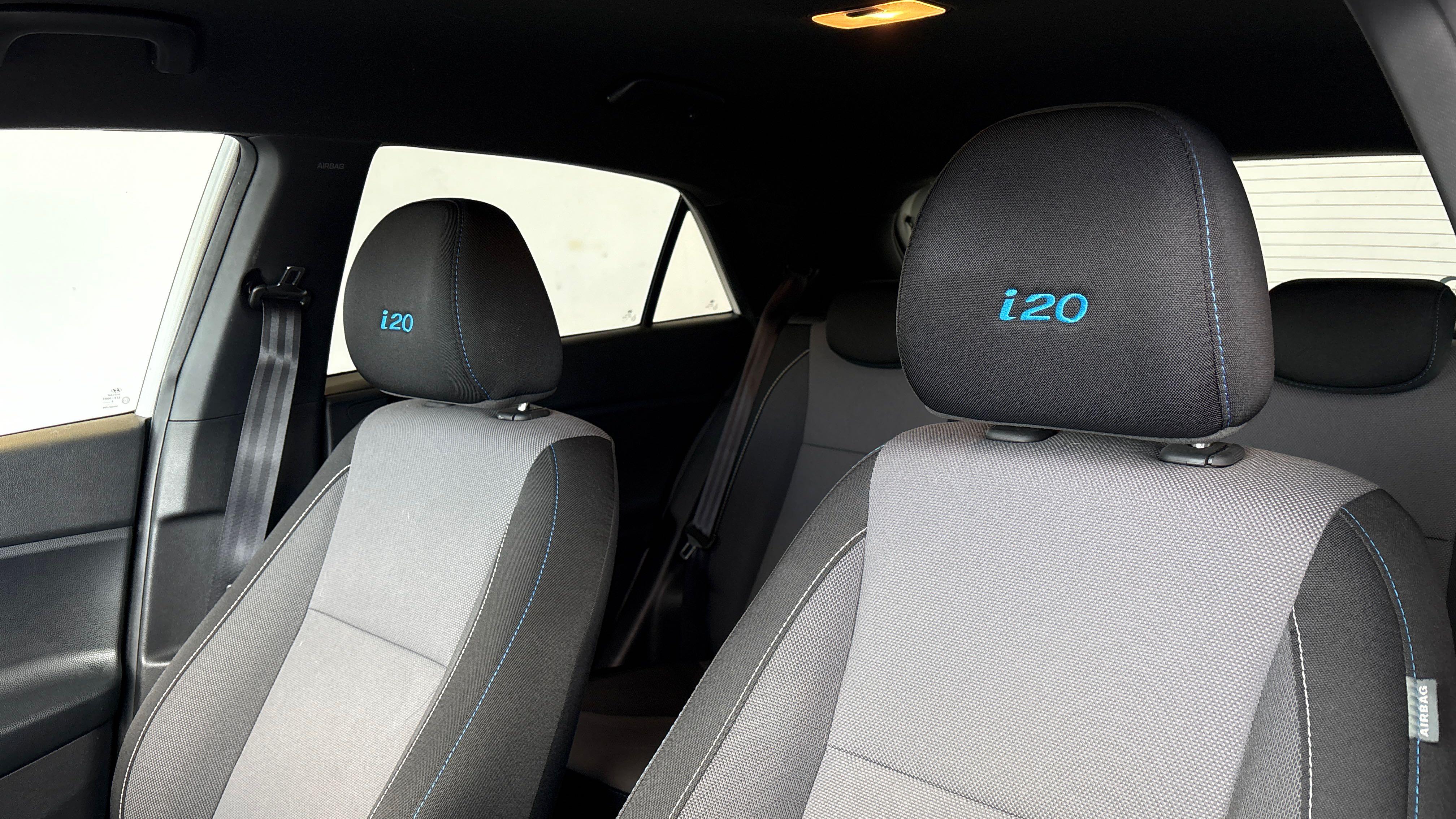 HYUNDAI i20 1.2 84 GO! Navi - Véhicule Occasion Océane Auto