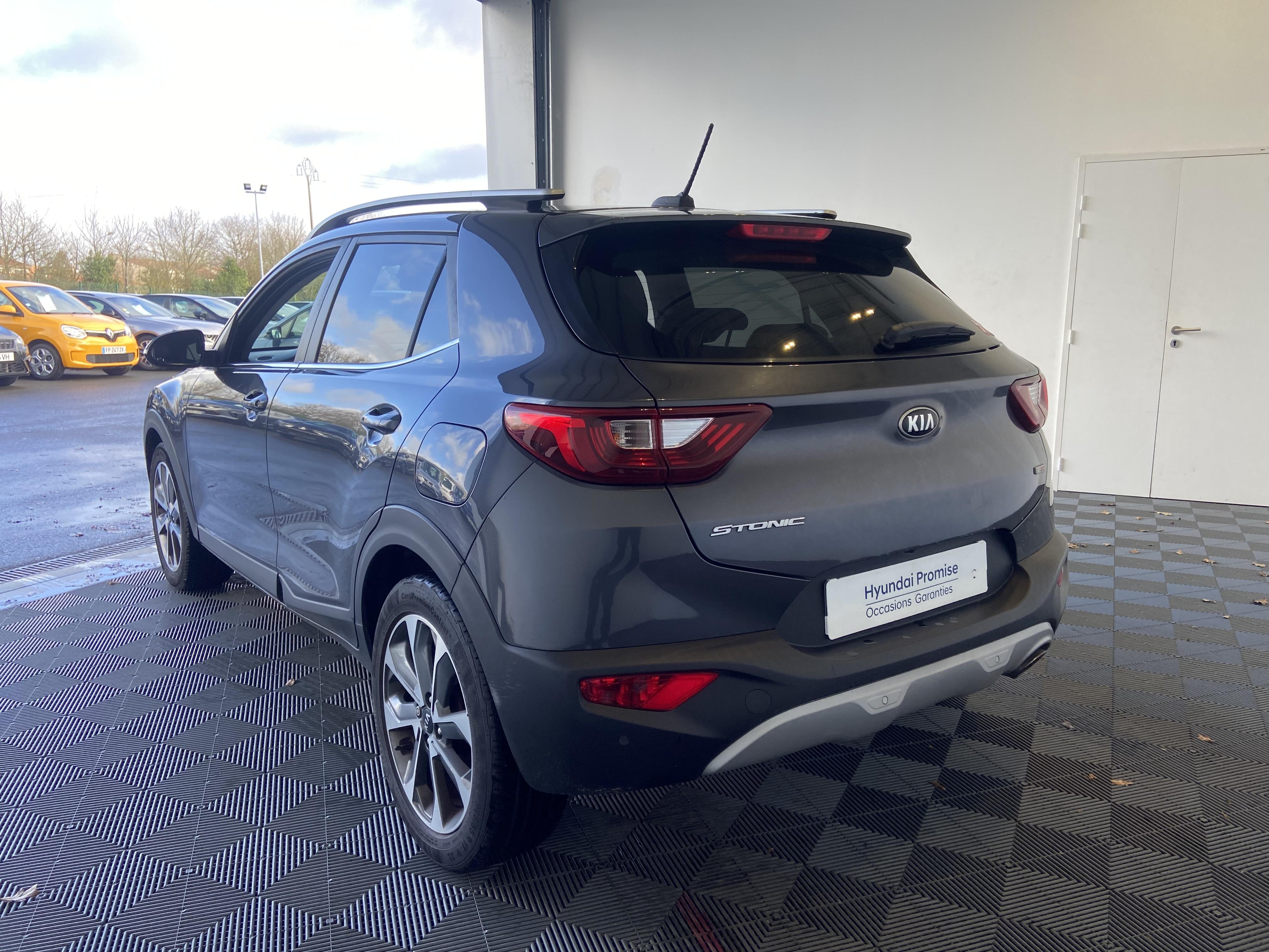 KIA Stonic 1.0 T-GDi 120 ch Premium - Véhicule Occasion Océane Auto
