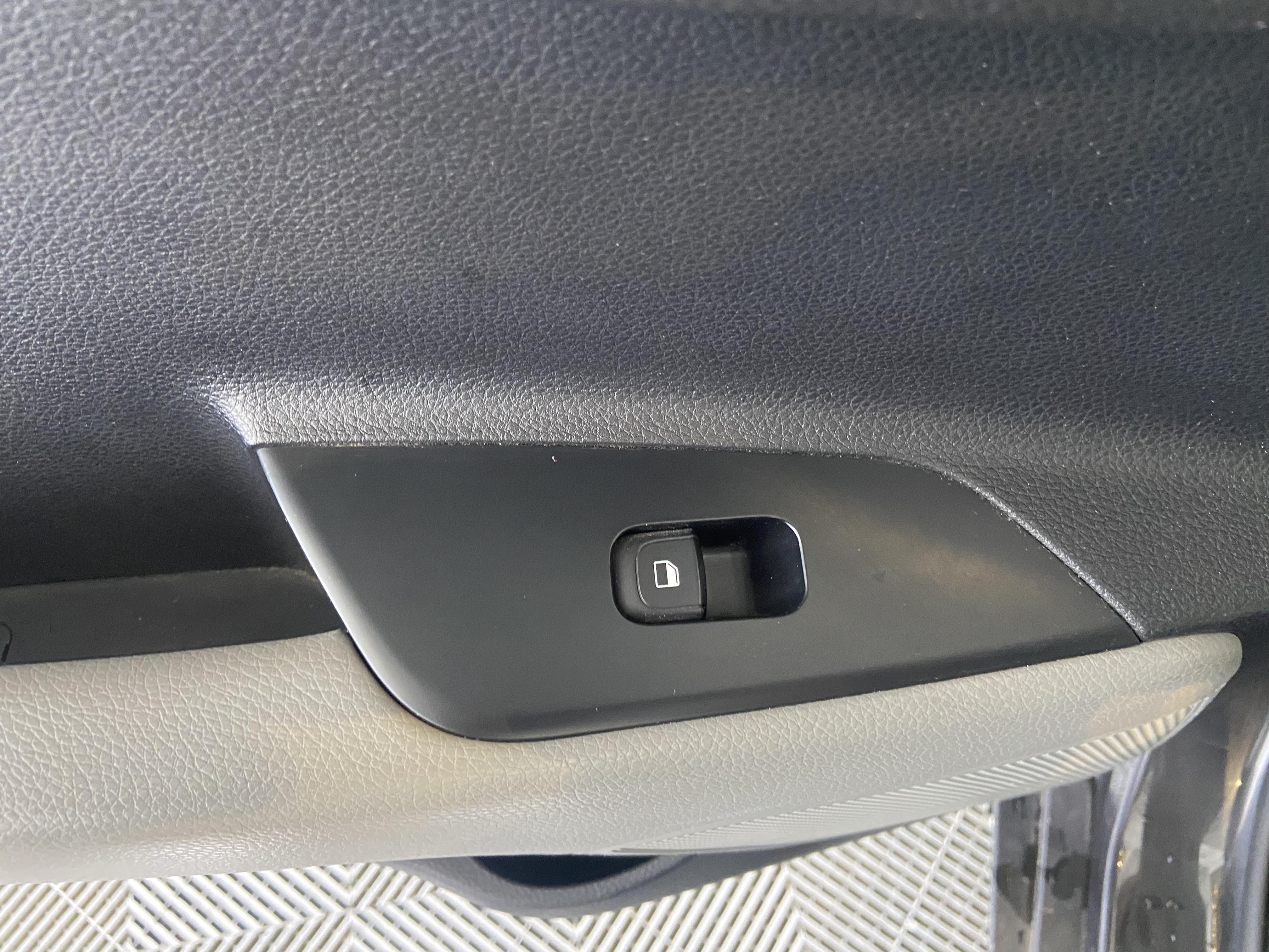 KIA Stonic 1.0 T-GDi 120 ch Premium - Véhicule Occasion Océane Auto