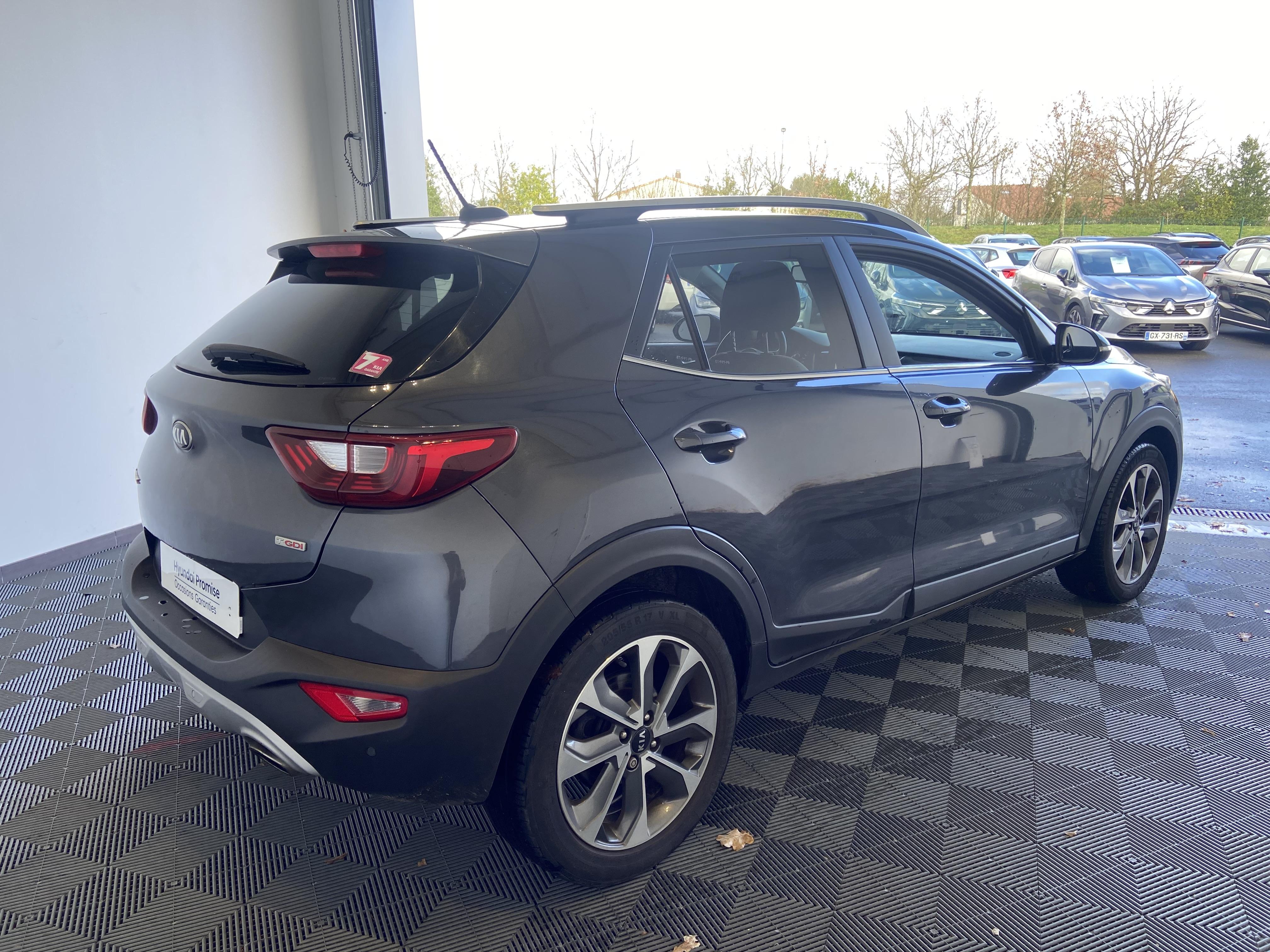 KIA Stonic 1.0 T-GDi 120 ch Premium - Véhicule Occasion Océane Auto