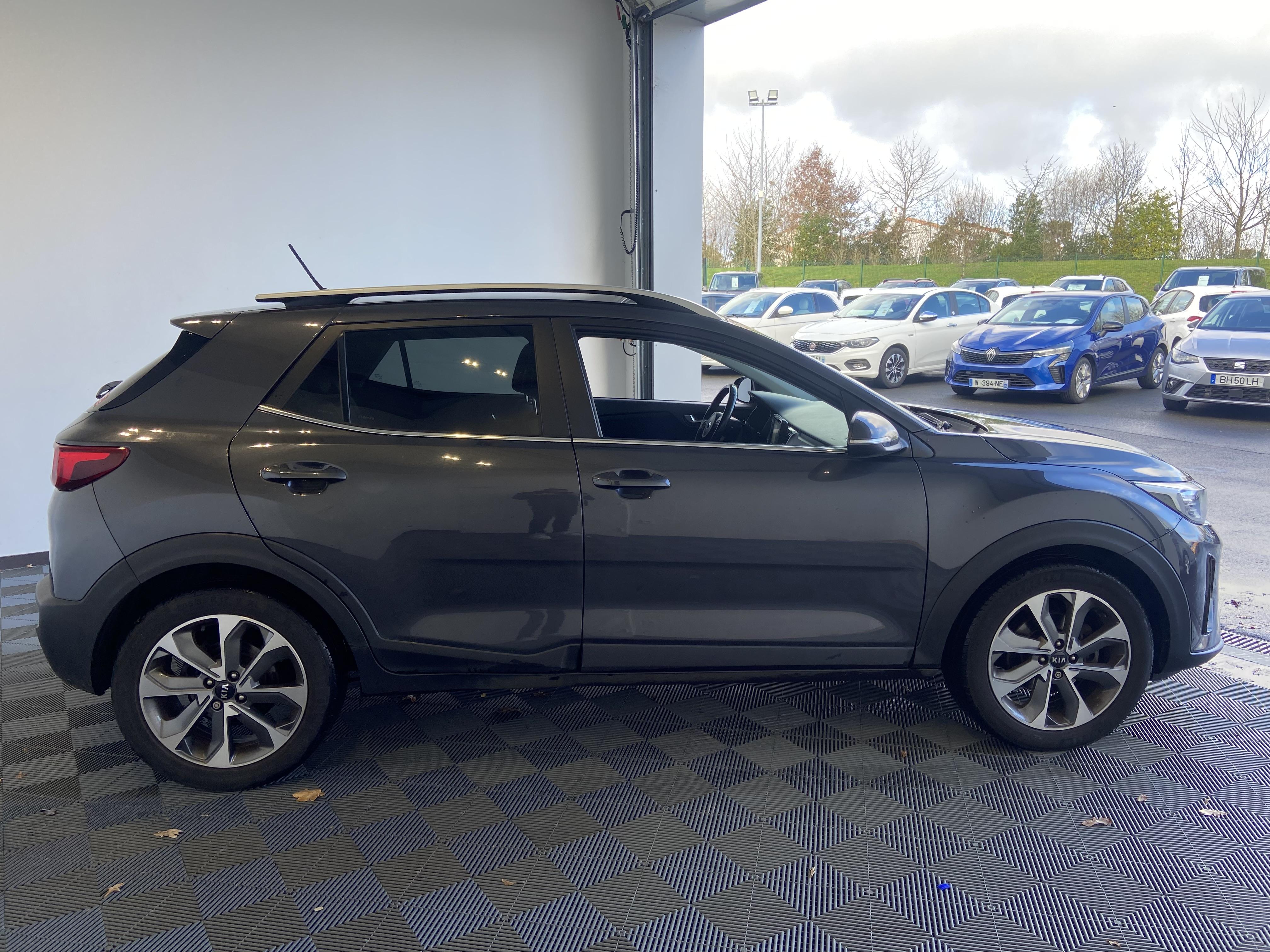 KIA Stonic 1.0 T-GDi 120 ch Premium - Véhicule Occasion Océane Auto