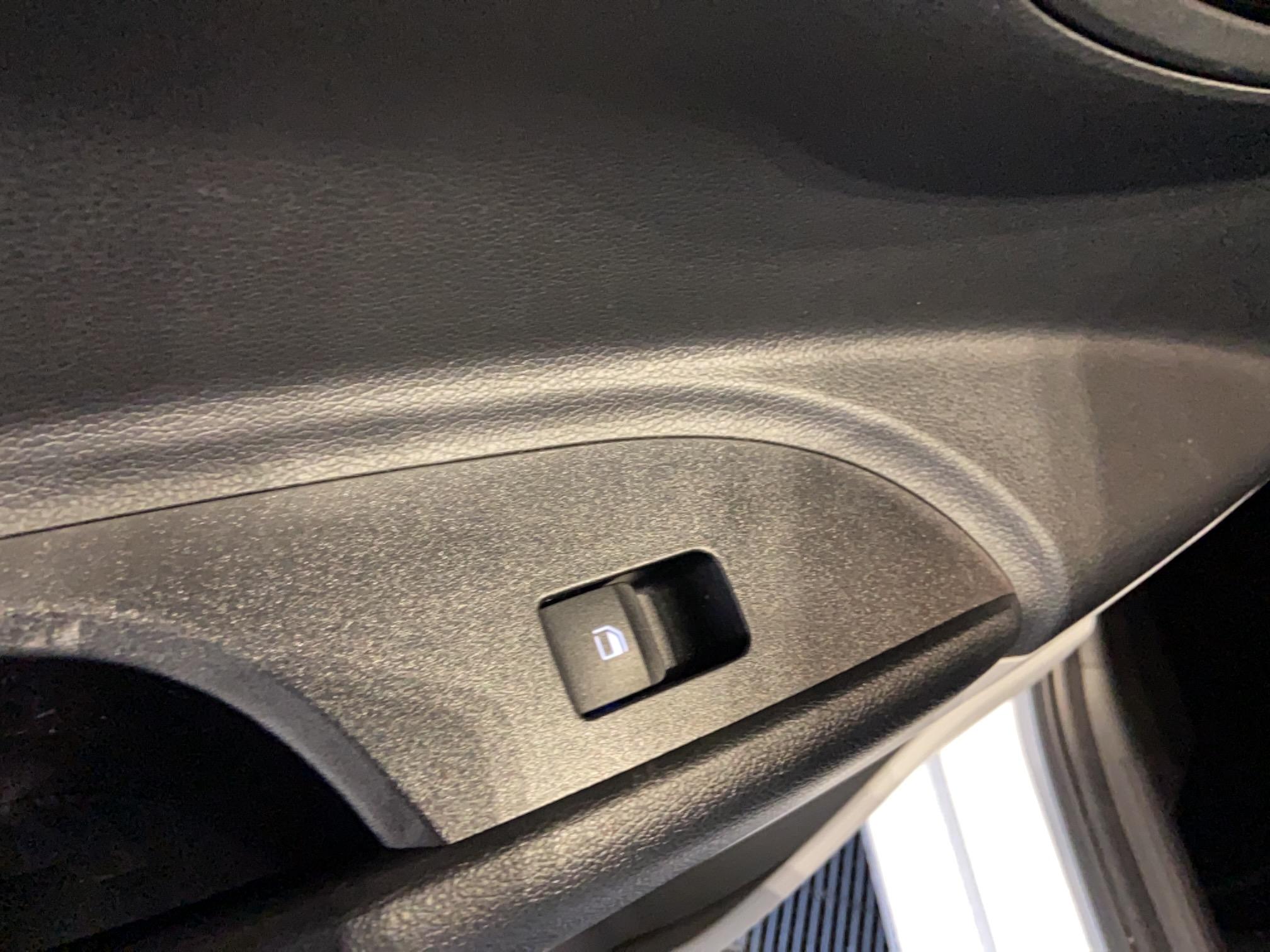 HYUNDAI i20 1.0 T-GDi 100 DCT-7 Hybrid 48V Intuitive - Véhicule Occasion - Océane Auto HYUNDAI i20 1.0 T-GDi 100 DCT-7 Hybrid 48V Intuitive - Véhicule Occasion Océane Auto