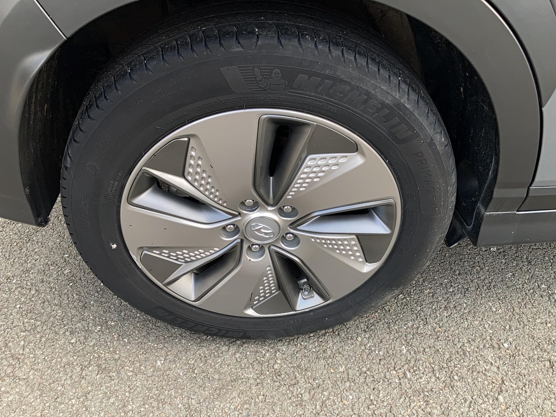 HYUNDAI Kona Electrique 39 kWh - 136 ch Creative - Véhicule Occasion Océane Auto