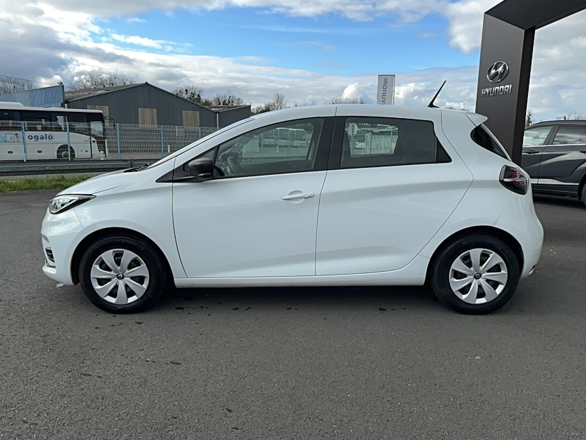 RENAULT Zoe R110 Achat Intégral - 22B Equilibre - Véhicule Occasion Océane Auto