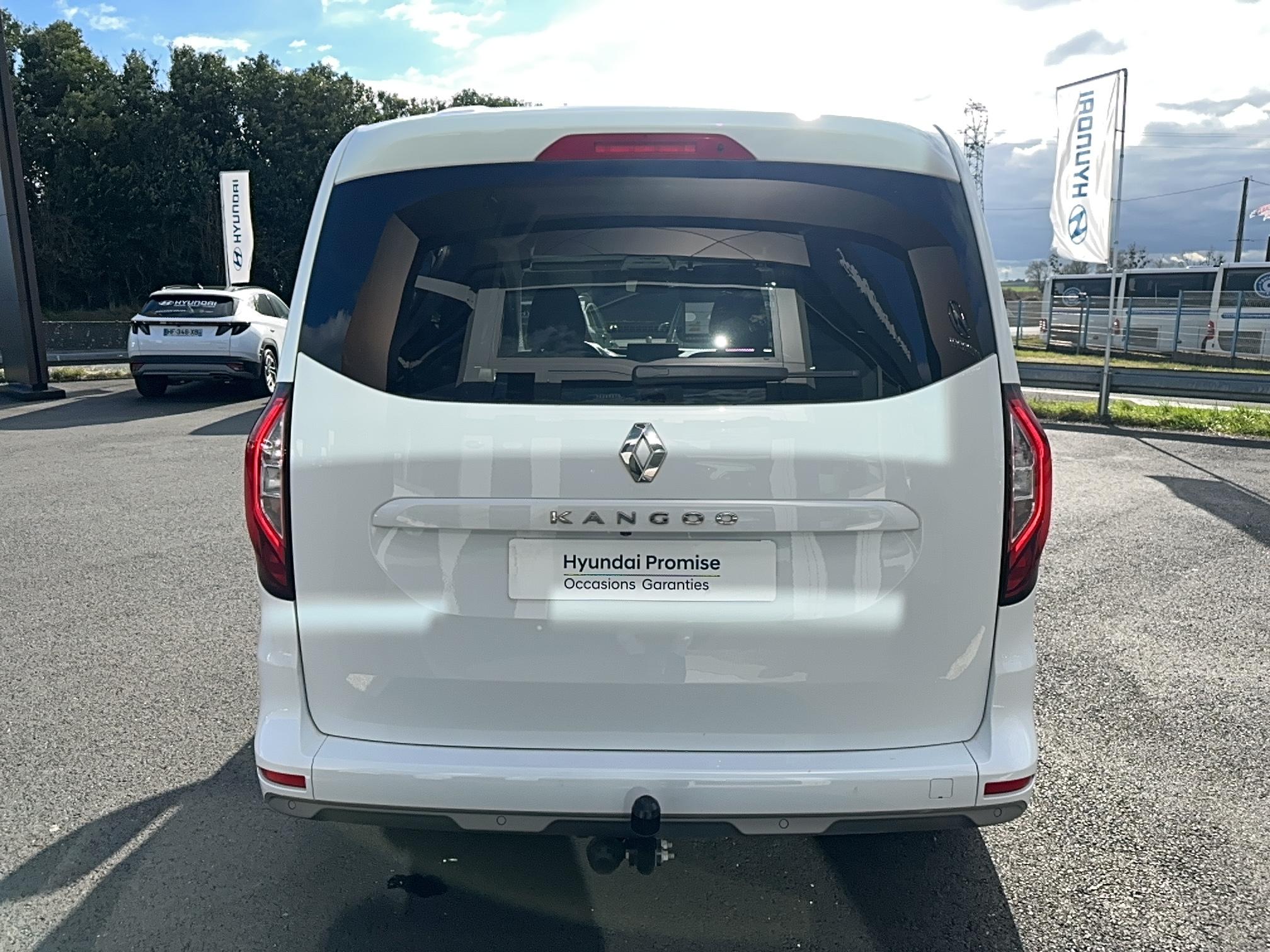 RENAULT Kangoo Blue dCi 95 Equilibre - Véhicule Occasion Océane Auto