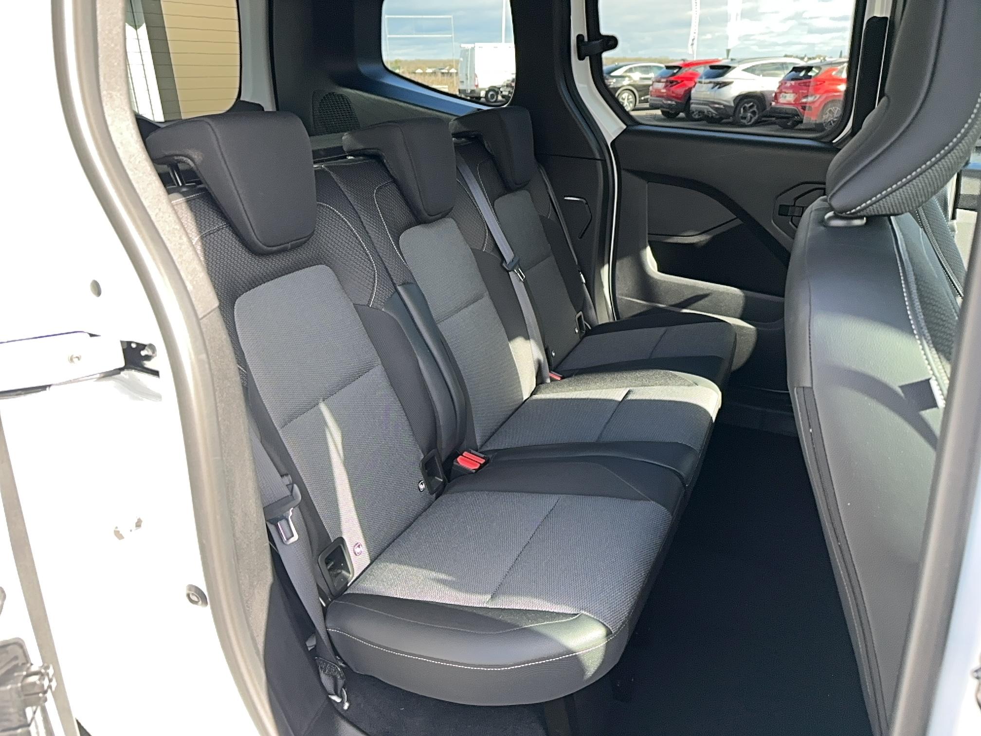 RENAULT Kangoo Blue dCi 95 Equilibre - Véhicule Occasion Océane Auto