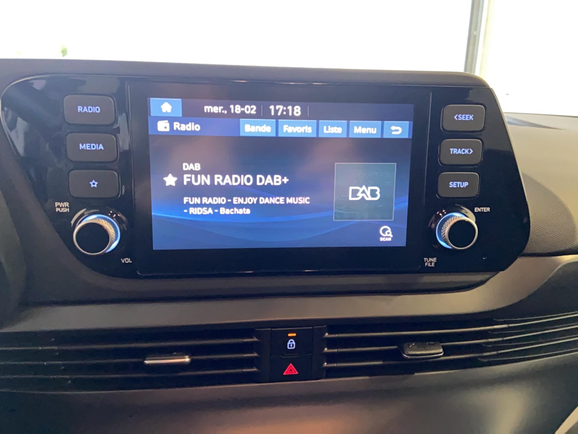 HYUNDAI i20 1.0 T-GDi 100 DCT-7 Hybrid 48V Intuitive - Véhicule Occasion - Océane Auto HYUNDAI i20 1.0 T-GDi 100 DCT-7 Hybrid 48V Intuitive - Véhicule Occasion Océane Auto