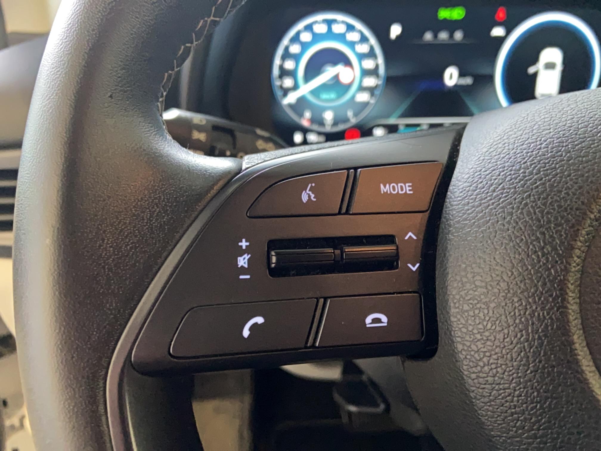 HYUNDAI i20 1.0 T-GDi 100 DCT-7 Hybrid 48V Intuitive - Véhicule Occasion - Océane Auto HYUNDAI i20 1.0 T-GDi 100 DCT-7 Hybrid 48V Intuitive - Véhicule Occasion Océane Auto