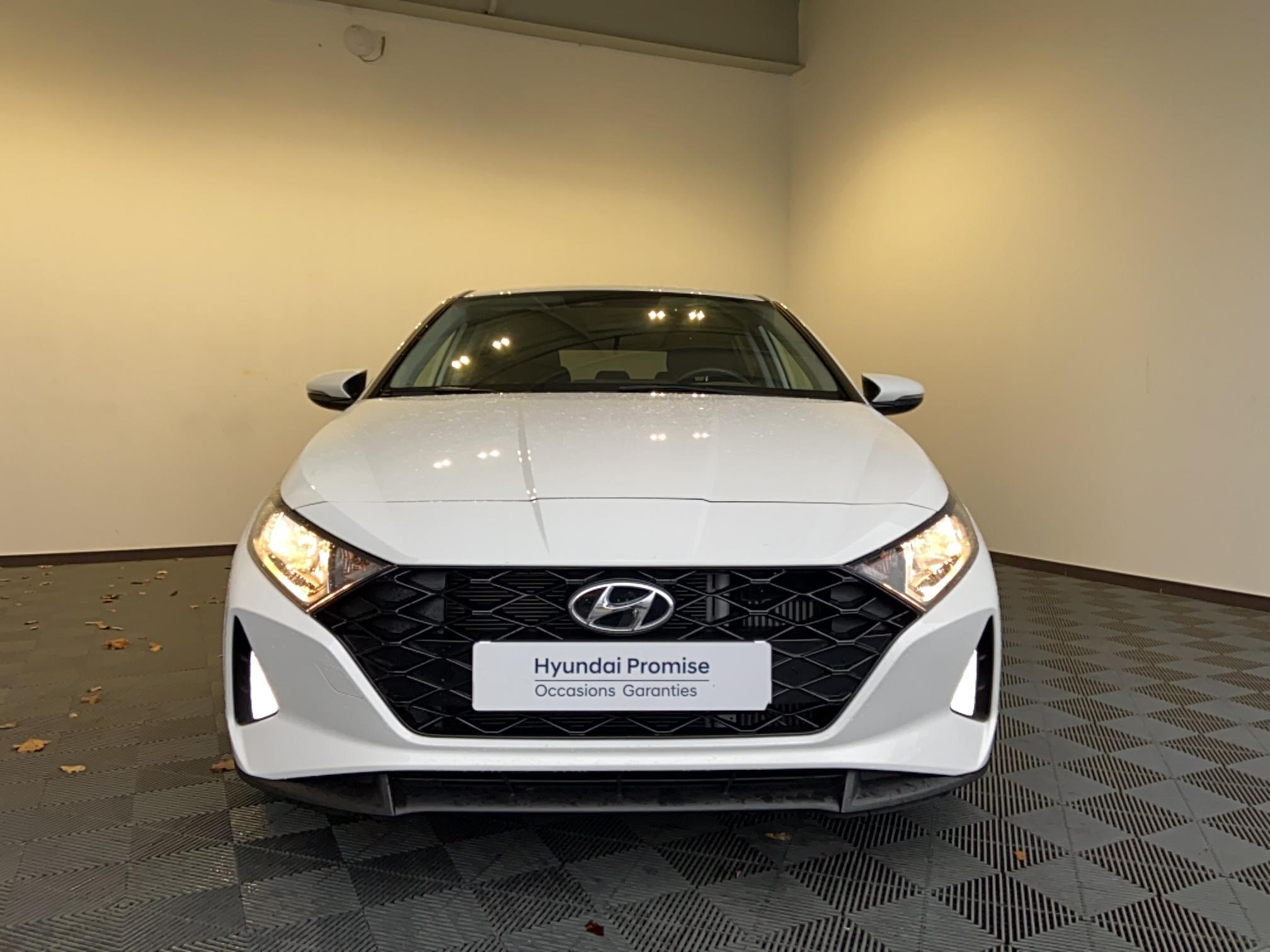 HYUNDAI i20 1.0 T-GDi 100 DCT-7 Hybrid 48V Intuitive - Véhicule Occasion - Océane Auto HYUNDAI i20 1.0 T-GDi 100 DCT-7 Hybrid 48V Intuitive - Véhicule Occasion Océane Auto