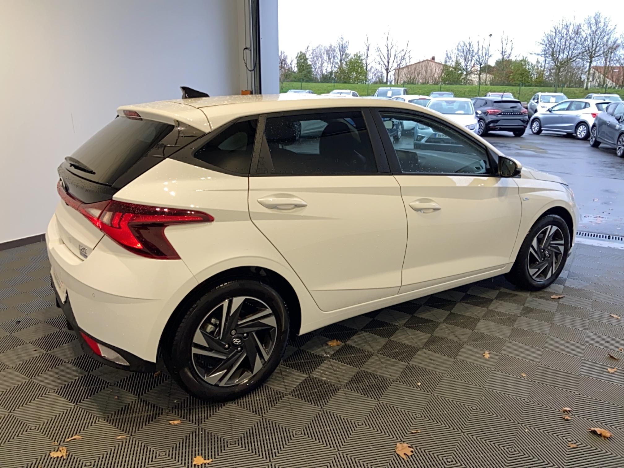 HYUNDAI i20 1.0 T-GDi 100 DCT-7 Hybrid 48V Intuitive - Véhicule Occasion - Océane Auto HYUNDAI i20 1.0 T-GDi 100 DCT-7 Hybrid 48V Intuitive - Véhicule Occasion Océane Auto