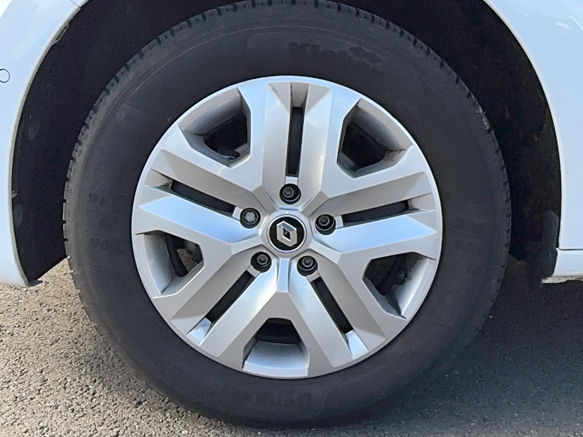 RENAULT Kangoo Blue dCi 95 Equilibre - Véhicule Occasion Océane Auto