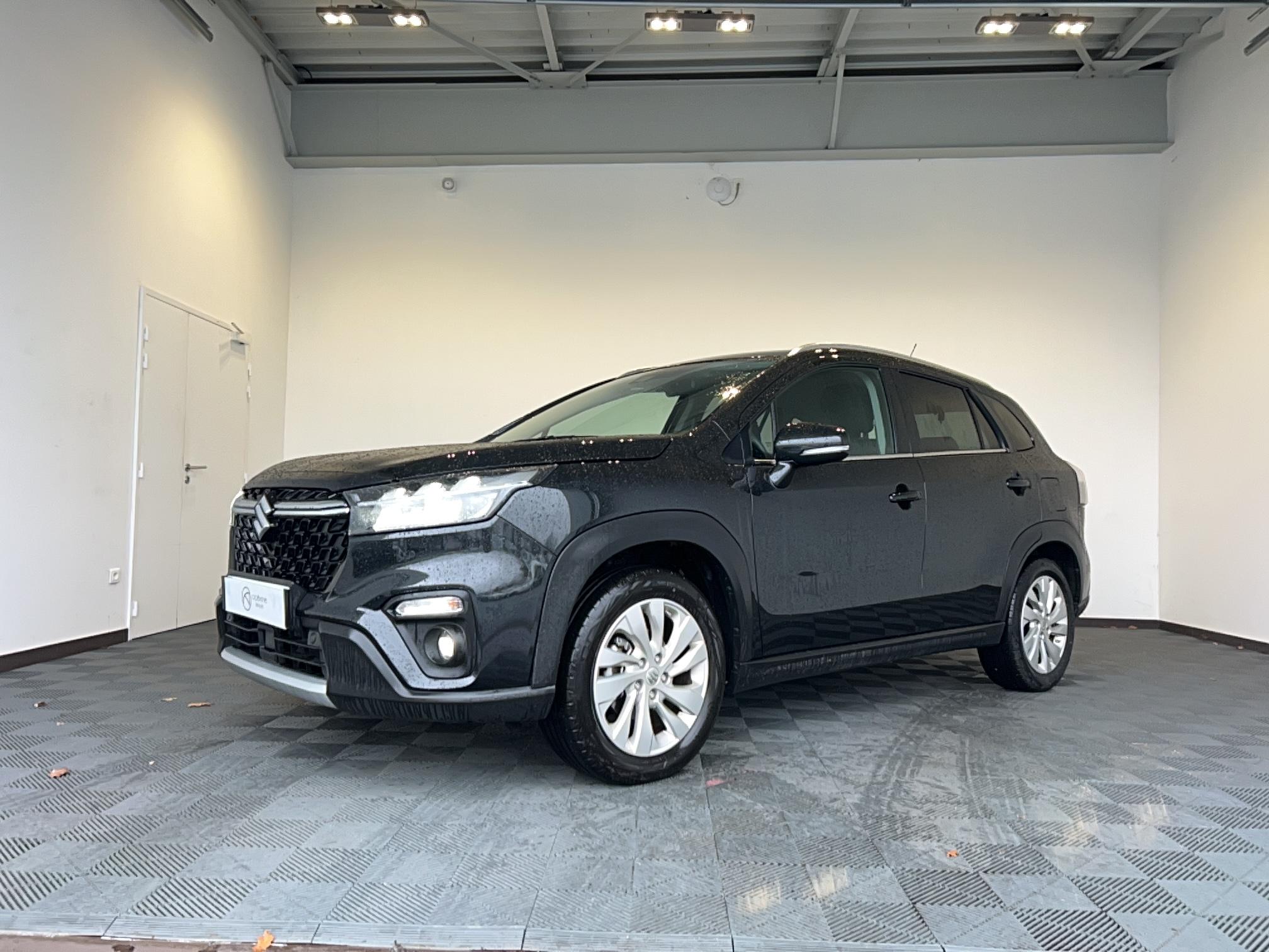 SUZUKI S-Cross 1.5 Dualjet Hybrid Auto Privilège - Véhicule Occasion - Océane Auto SUZUKI S-Cross 1.5 Dualjet Hybrid Auto Privilège - Véhicule Occasion Océane Auto