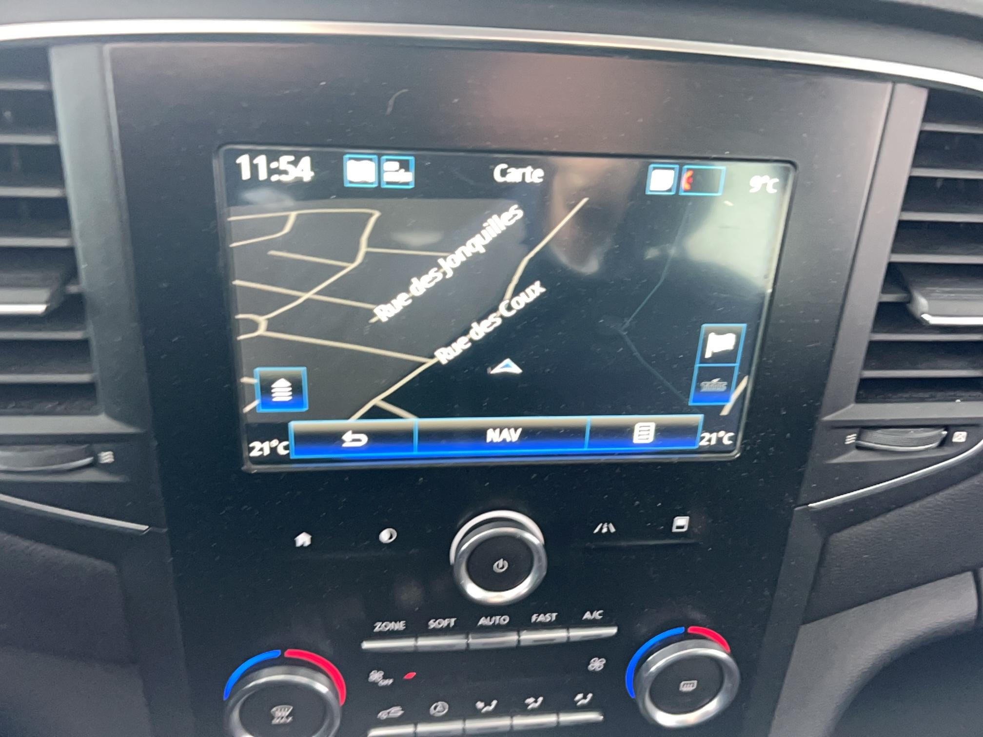 RENAULT Mégane IV Berline dCi 110 Energy EDC Business - Véhicule Occasion Océane Auto