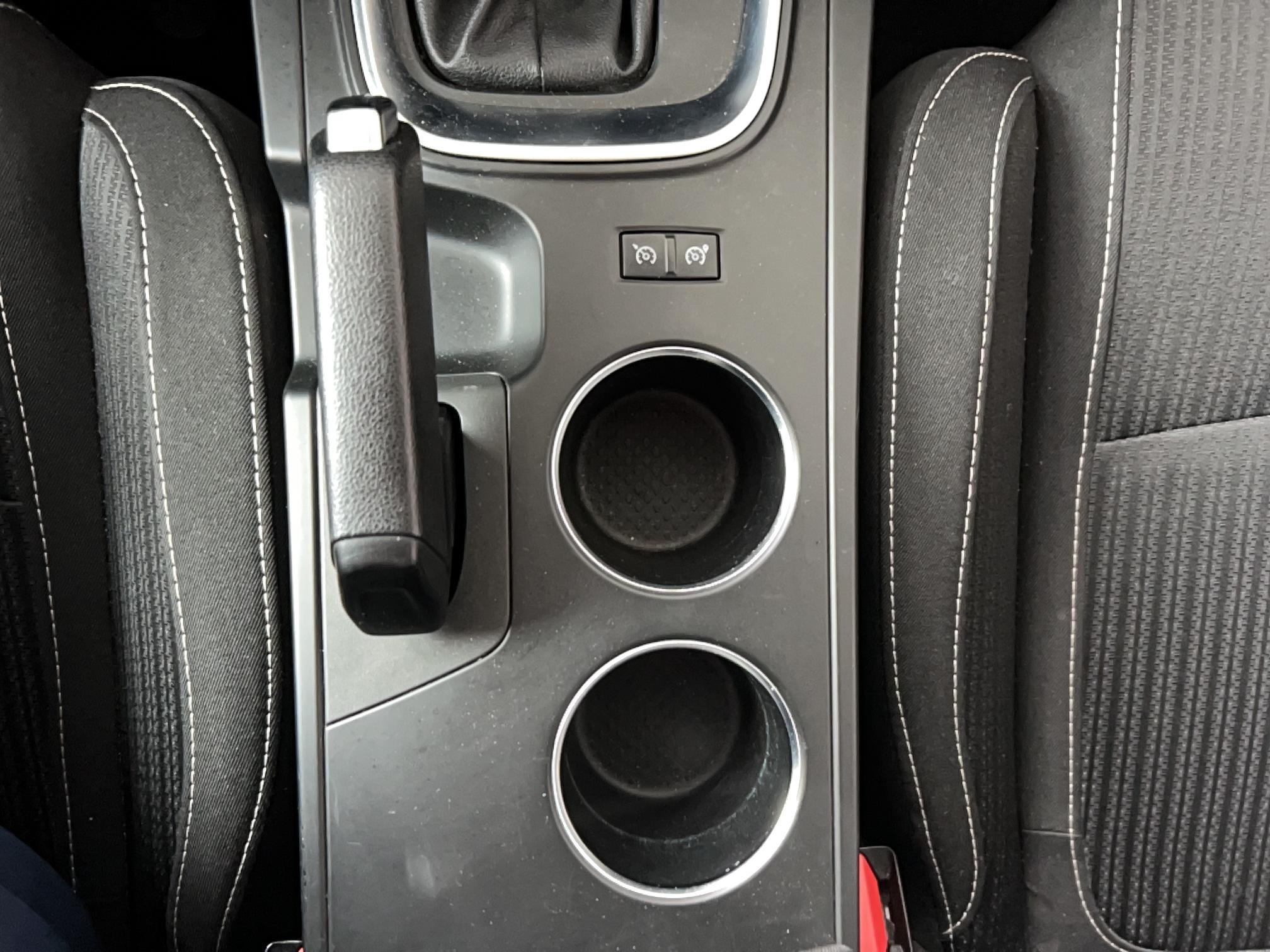 RENAULT Mégane IV Berline dCi 110 Energy EDC Business - Véhicule Occasion Océane Auto