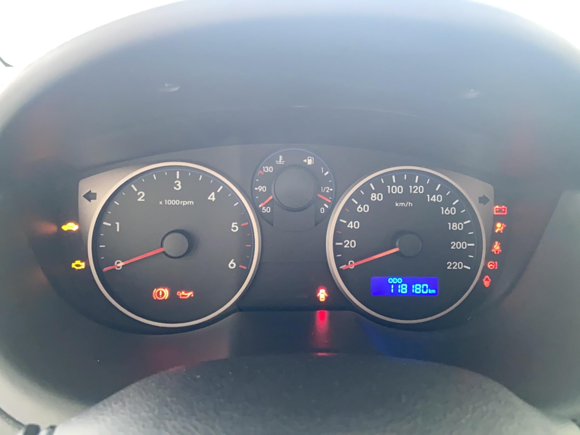 HYUNDAI i20 1.1 CRDi 75 Pack Inventive - Véhicule Occasion Océane Auto