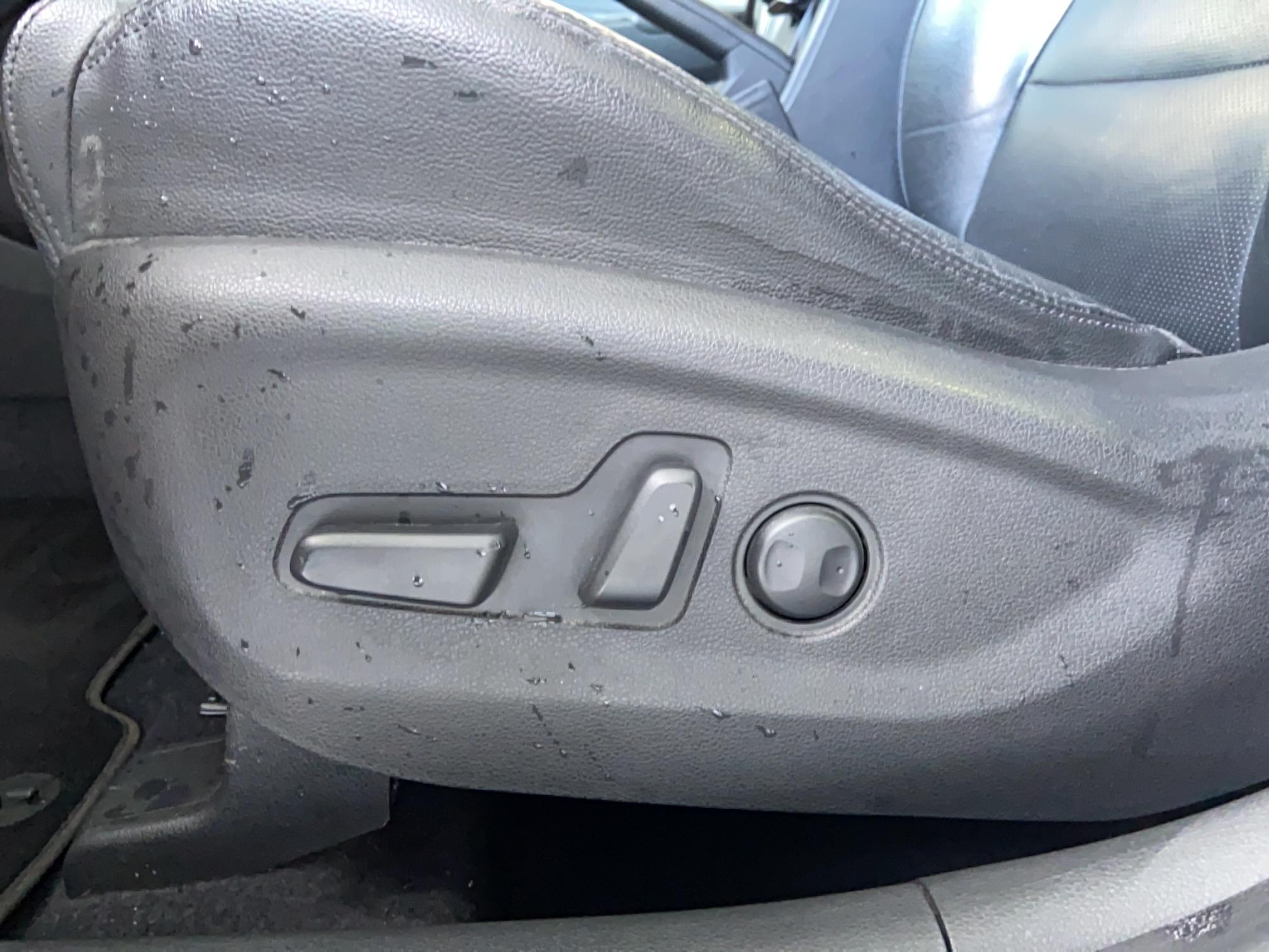 HYUNDAI Tucson 2.0 CRDi 136 2WD Executive - Véhicule Occasion Océane Auto