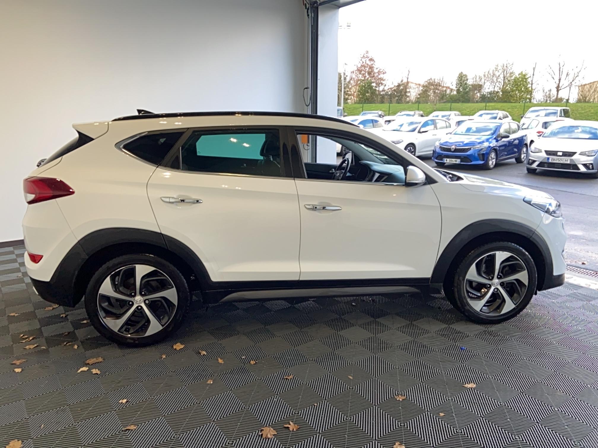 HYUNDAI Tucson 2.0 CRDi 136 2WD Executive - Véhicule Occasion Océane Auto