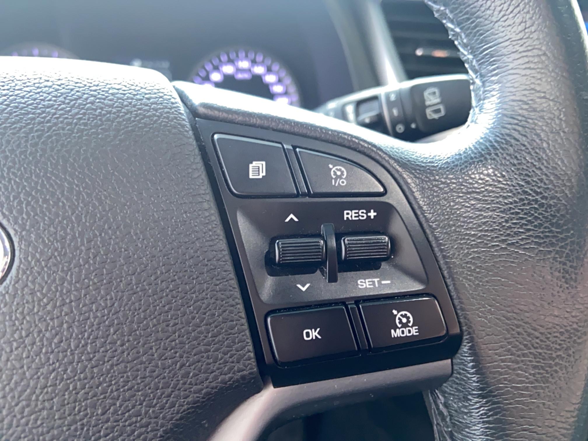 HYUNDAI Tucson 2.0 CRDi 136 2WD Executive - Véhicule Occasion Océane Auto