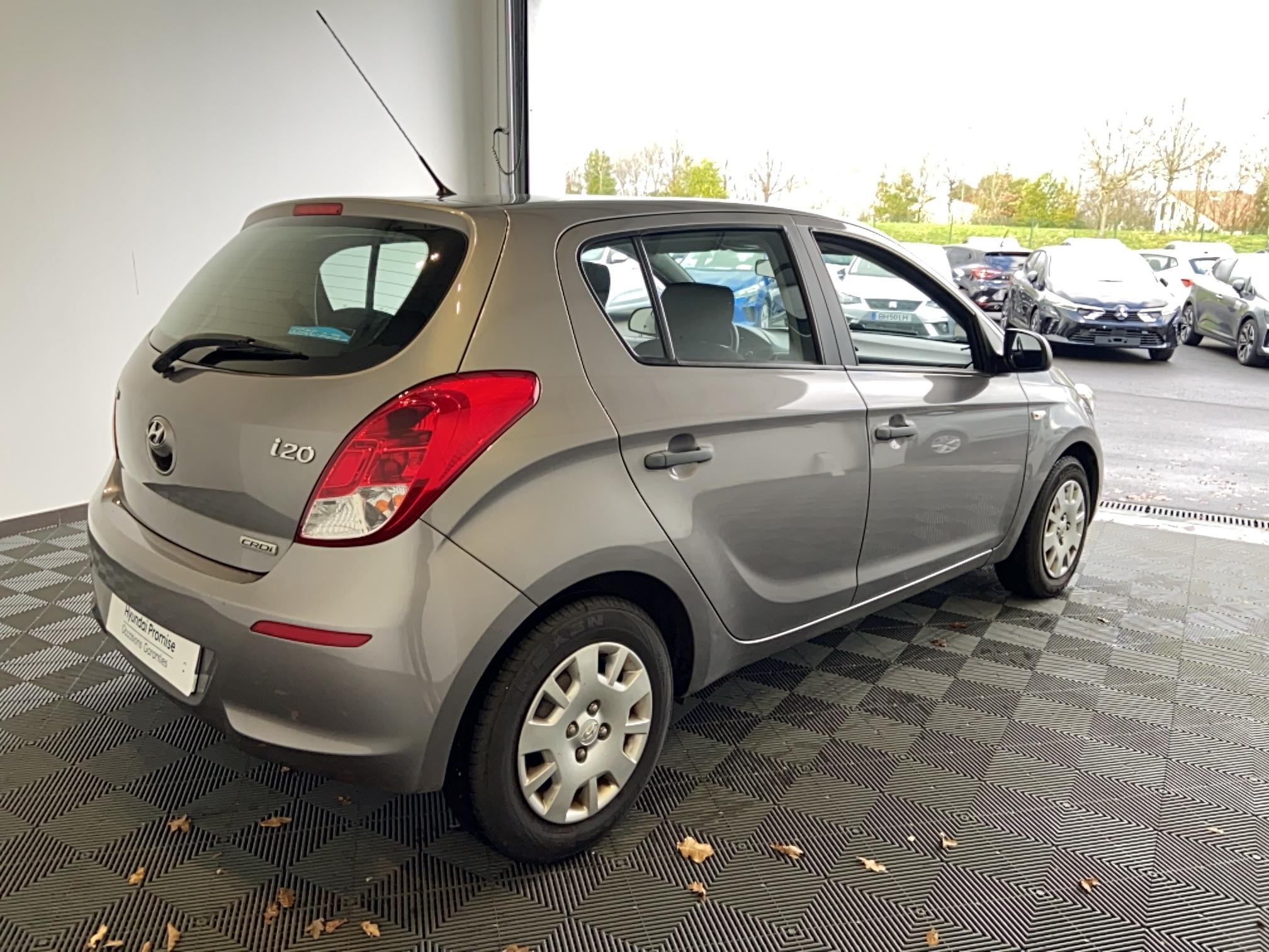 HYUNDAI i20 1.1 CRDi 75 Pack Inventive - Véhicule Occasion Océane Auto