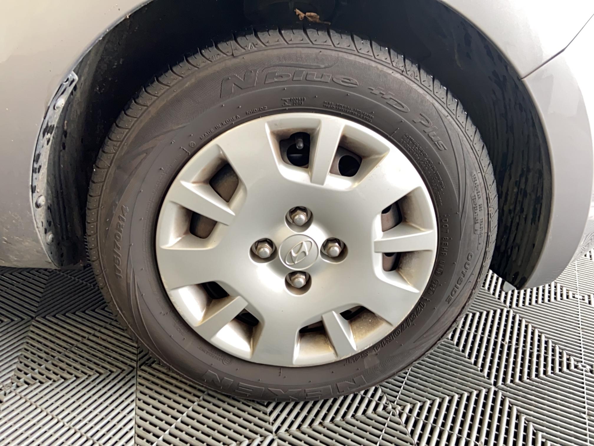 HYUNDAI i20 1.1 CRDi 75 Pack Inventive - Véhicule Occasion Océane Auto