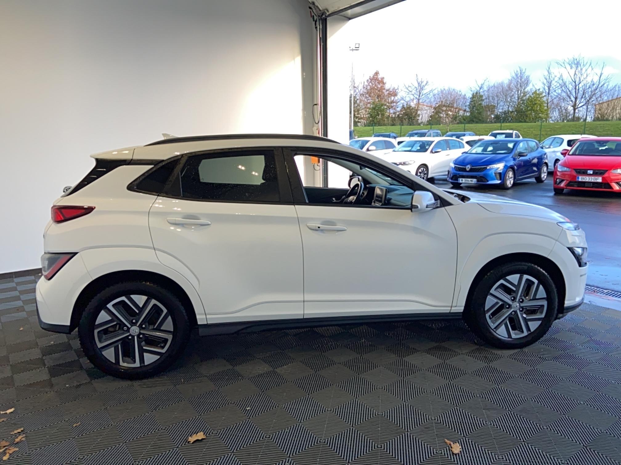 HYUNDAI Kona Electrique 39 kWh - 136 ch Intuitive - Véhicule Occasion Océane Auto