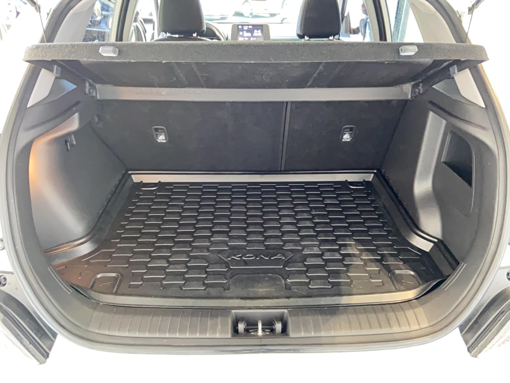 HYUNDAI Kona Electrique 39 kWh - 136 ch Intuitive - Véhicule Occasion Océane Auto