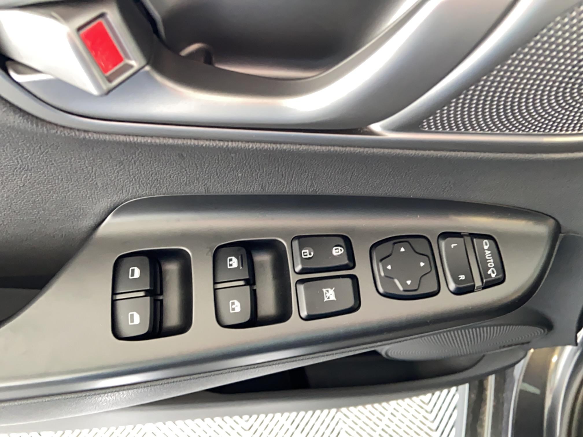 HYUNDAI Kona Electrique 64 kWh - 204 ch Executive Style - Véhicule Occasion Océane Auto