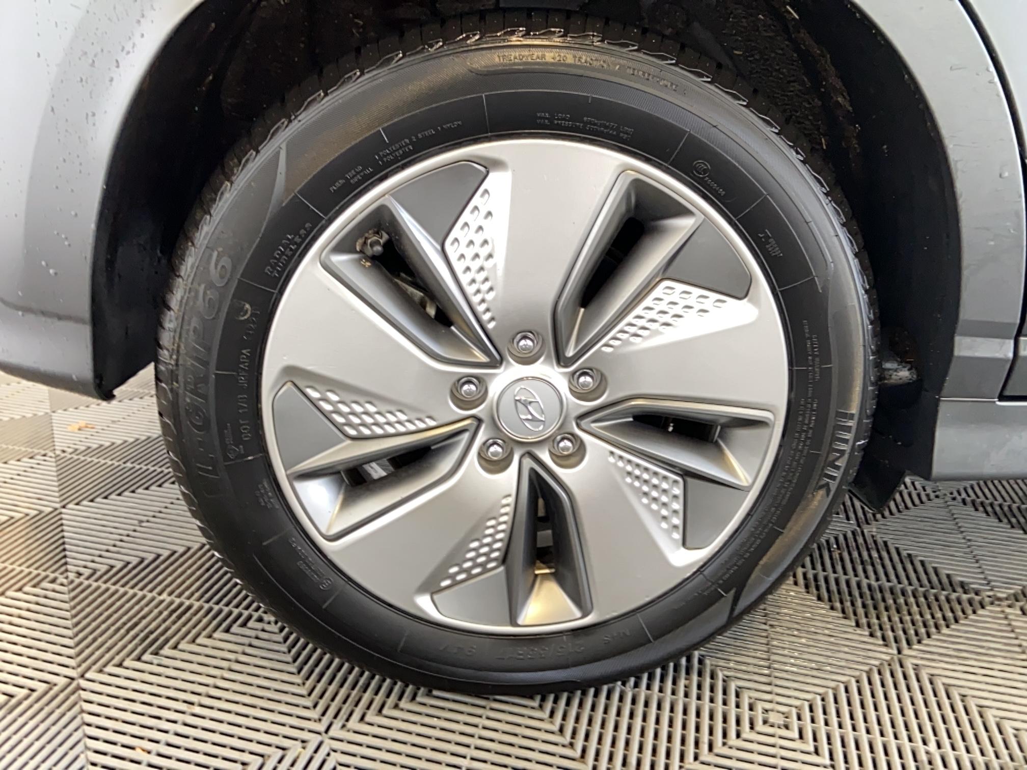 HYUNDAI Kona Electrique 64 kWh - 204 ch Executive Style - Véhicule Occasion Océane Auto