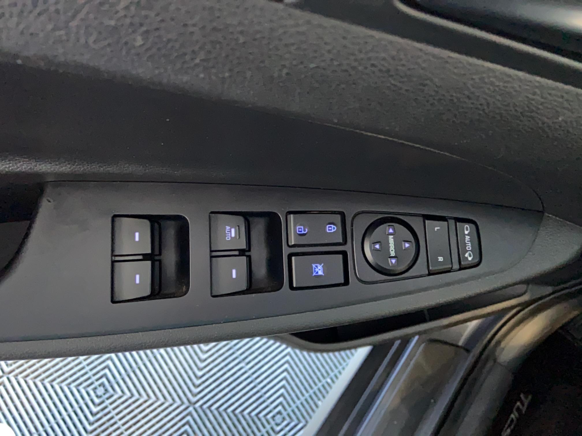 HYUNDAI Tucson 1.7 CRDi 141 2WD DCT-7 Edition #Mondial - Véhicule Occasion Océane Auto