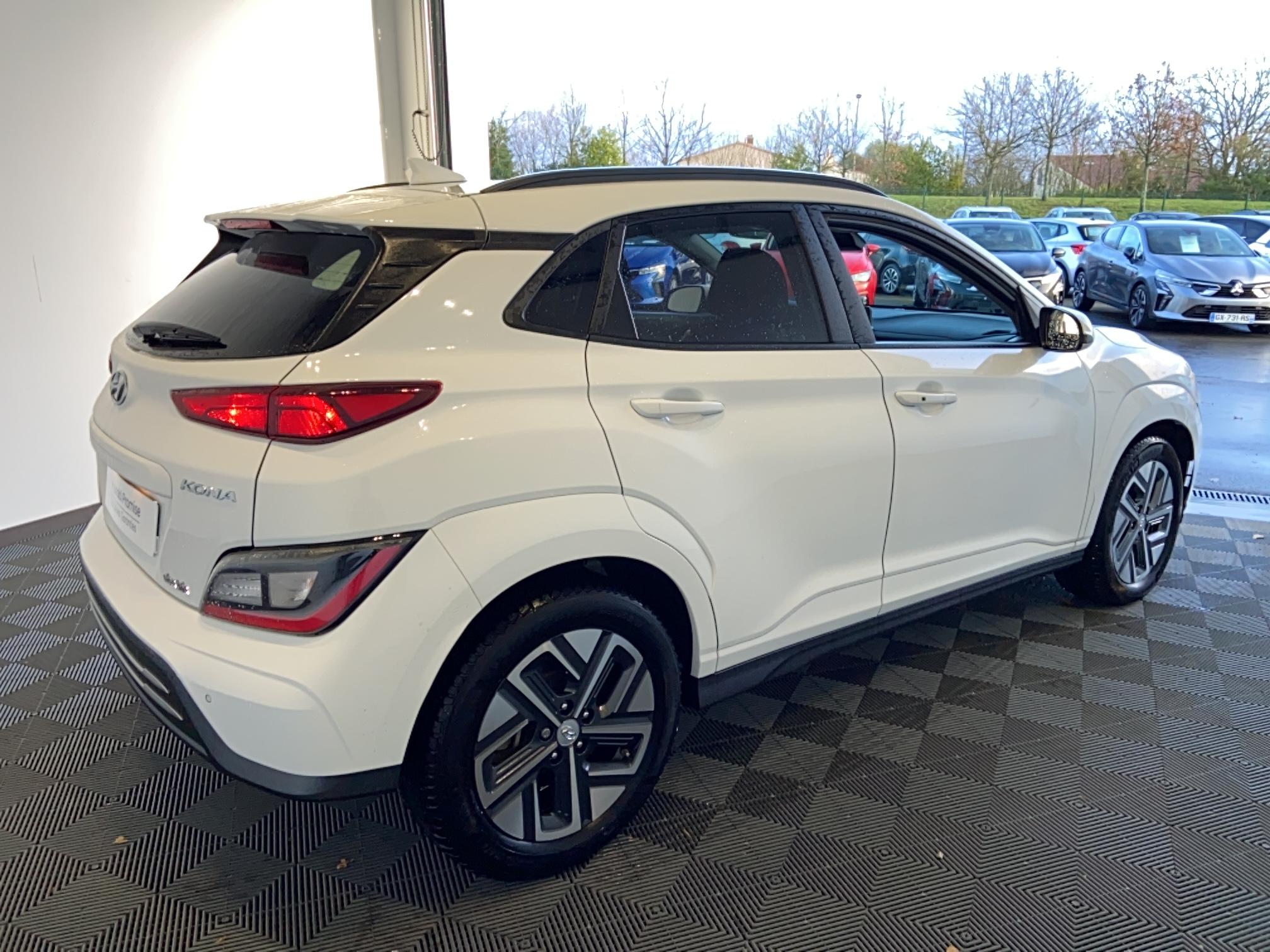 HYUNDAI Kona Electrique 39 kWh - 136 ch Intuitive - Véhicule Occasion Océane Auto