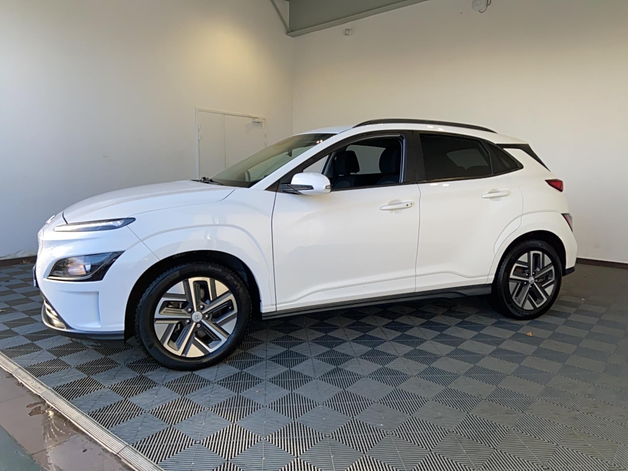 HYUNDAI Kona Electrique 39 kWh - 136 ch Intuitive - Véhicule Occasion Océane Auto