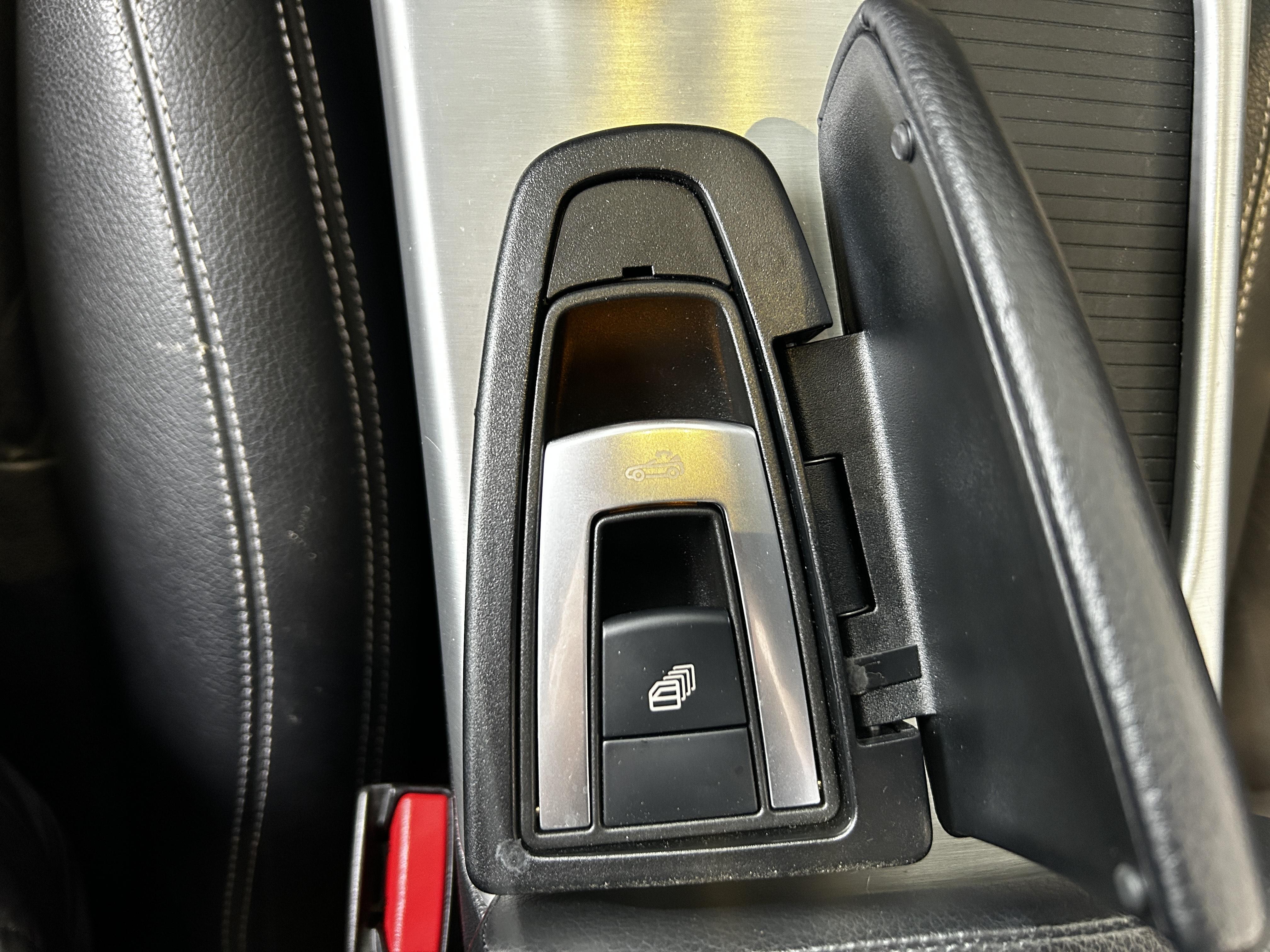 MERCEDES SLK 200 K BlueEFFICIENCY A - Véhicule Occasion Océane Auto