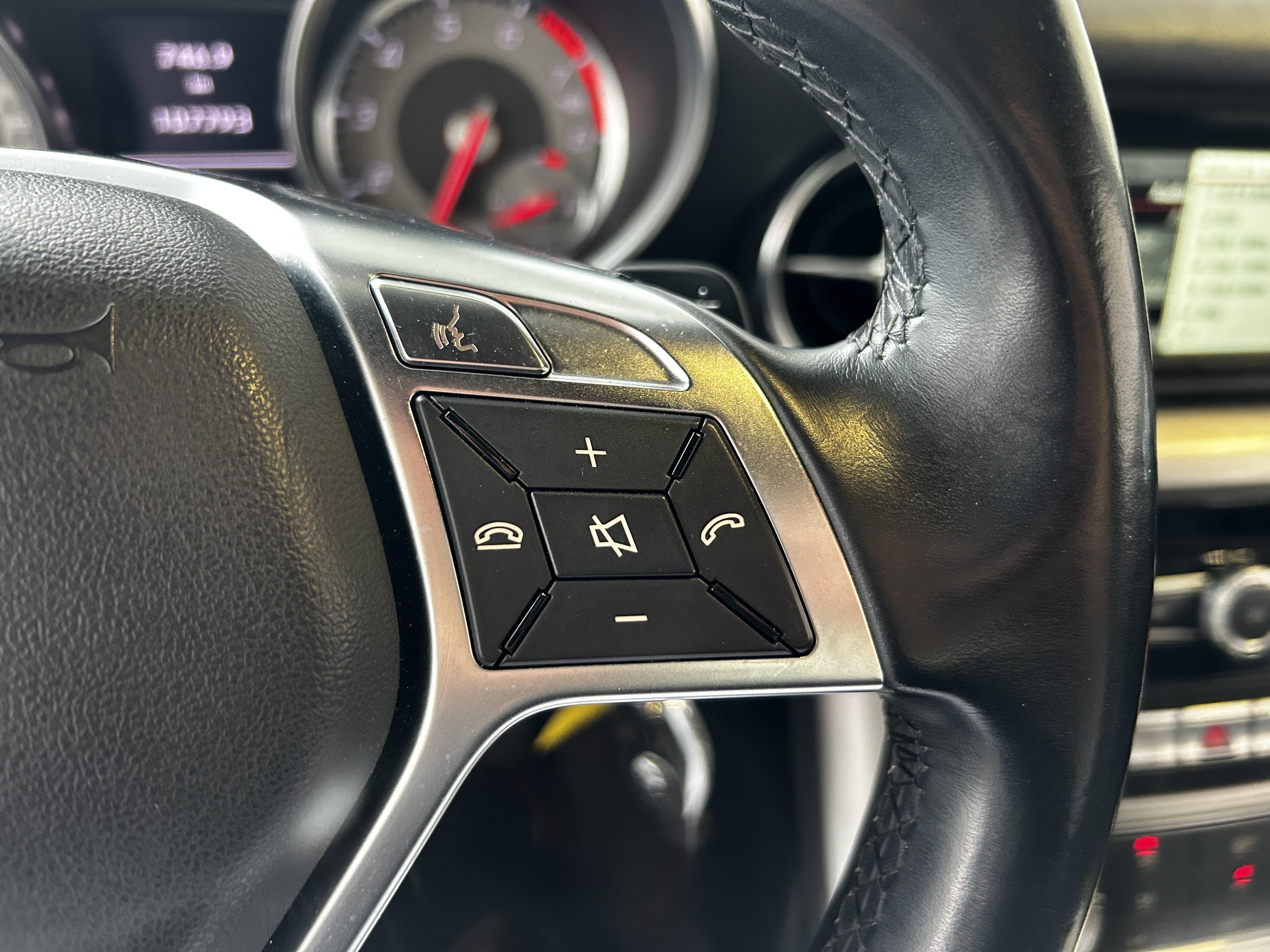 MERCEDES SLK 200 K BlueEFFICIENCY A - Véhicule Occasion Océane Auto