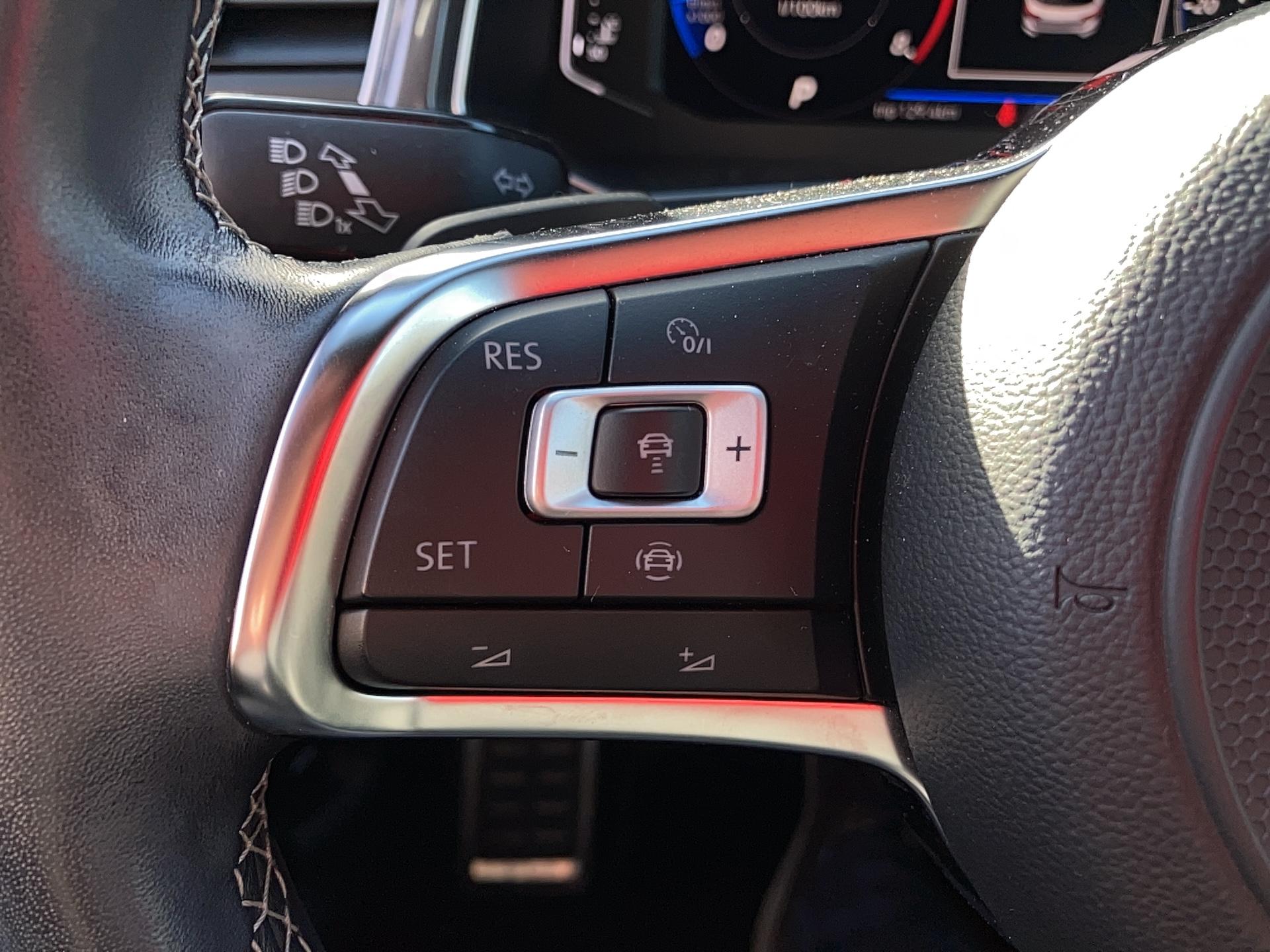 VOLKSWAGEN T-Roc 1.5 TSI 150 EVO Start/Stop DSG7 R-Line - Véhicule Occasion Océane Auto