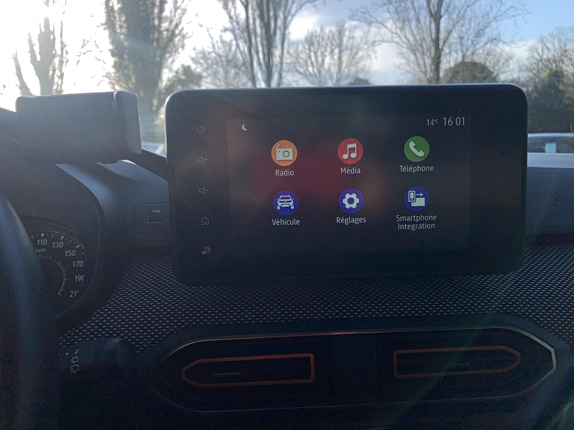 DACIA Sandero TCe 90 Stepway Confort - Véhicule Occasion Océane Auto