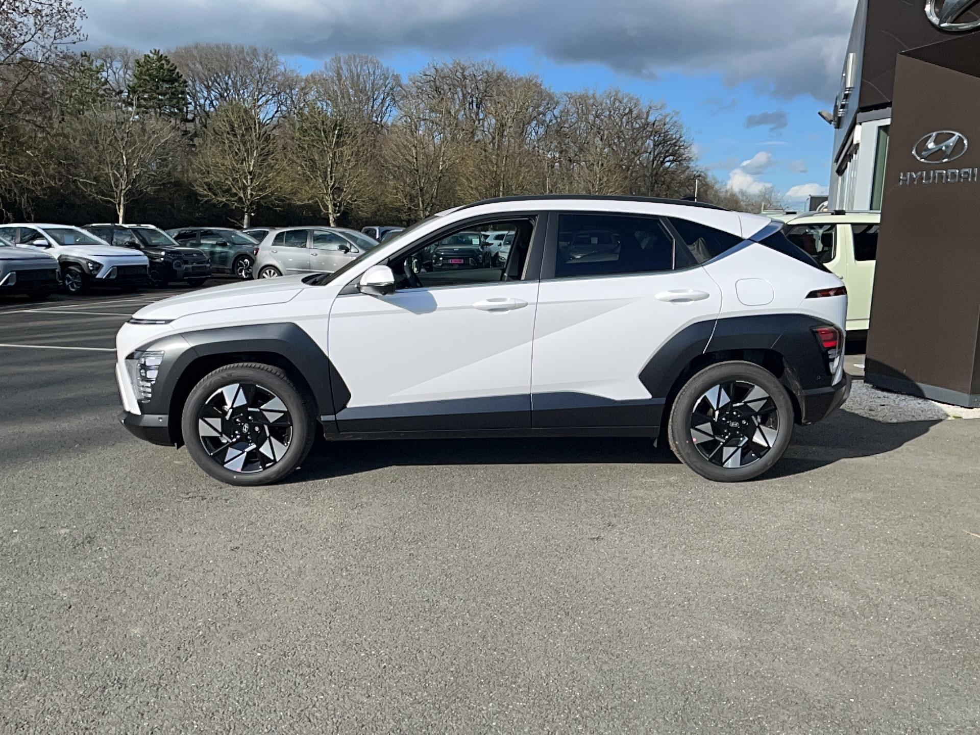 HYUNDAI Kona Hybrid 138 Executive - Véhicule Occasion - Océane Auto HYUNDAI Kona Hybrid 138 Executive - Véhicule Occasion Océane Auto