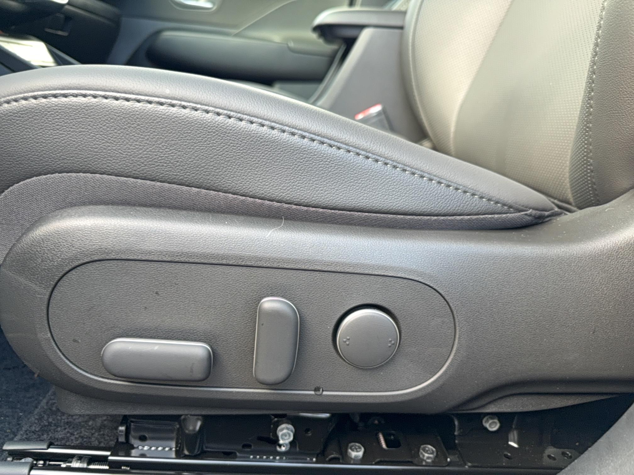 HYUNDAI Kona Hybrid 138 Executive - Véhicule Occasion - Océane Auto HYUNDAI Kona Hybrid 138 Executive - Véhicule Occasion Océane Auto