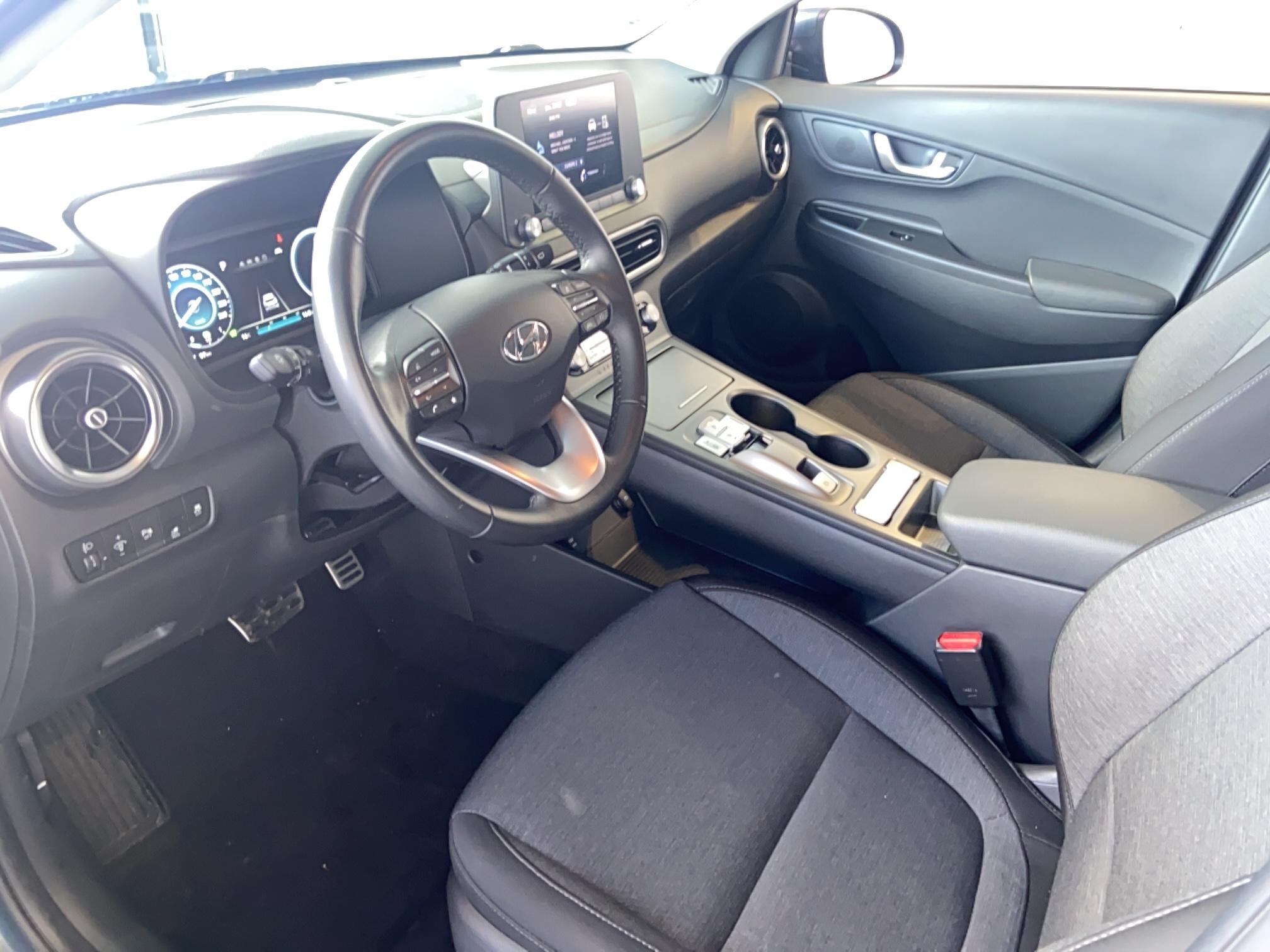 HYUNDAI Kona Electrique 39 kWh - 136 ch Intuitive - Véhicule Occasion - Océane Auto HYUNDAI Kona Electrique 39 kWh - 136 ch Intuitive - Véhicule Occasion Océane Auto