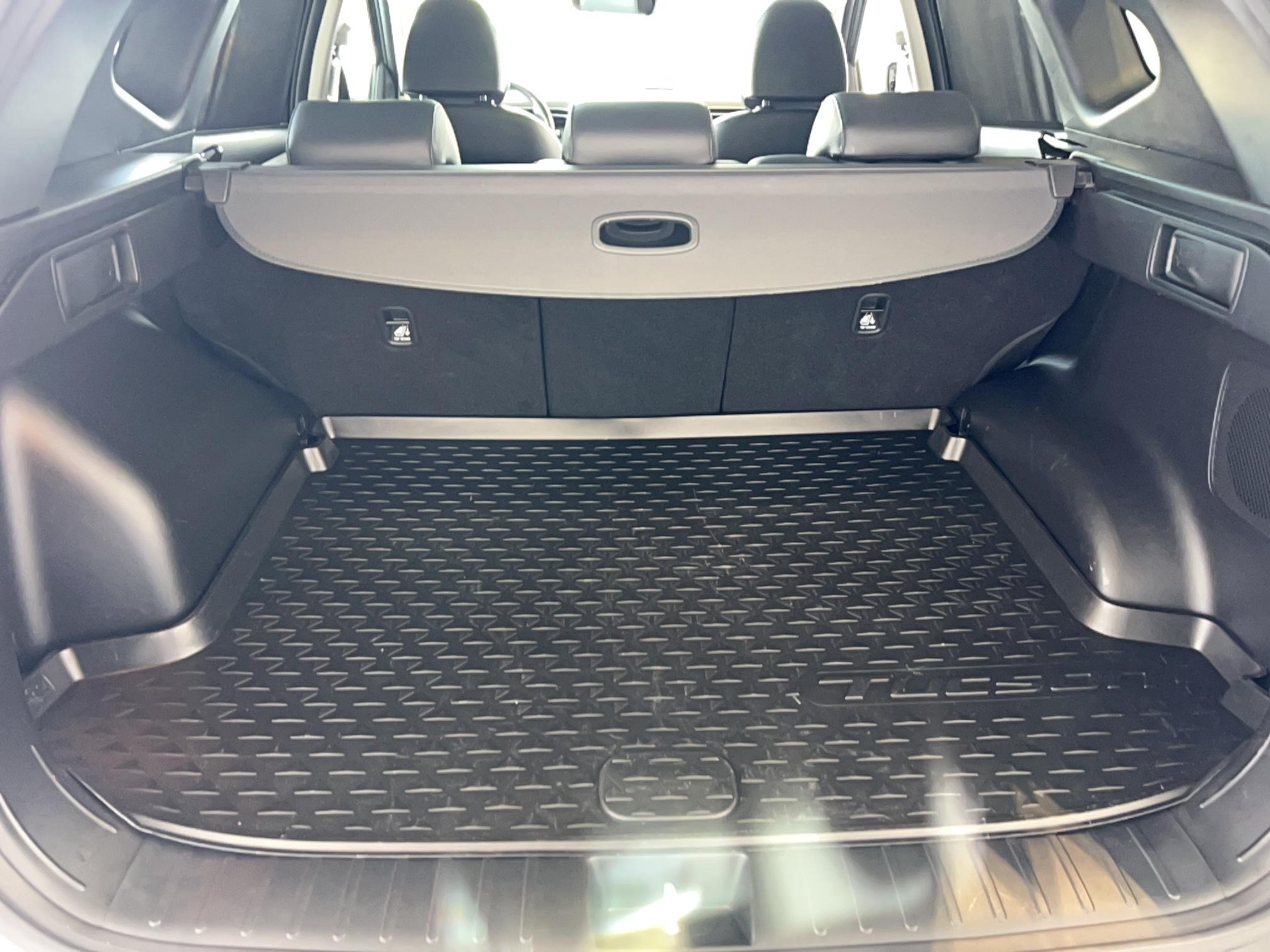 HYUNDAI Tucson 1.6 T-GDI 230 Hybrid BVA6 Executive - Véhicule Occasion - Océane Auto HYUNDAI Tucson 1.6 T-GDI 230 Hybrid BVA6 Executive - Véhicule Occasion Océane Auto