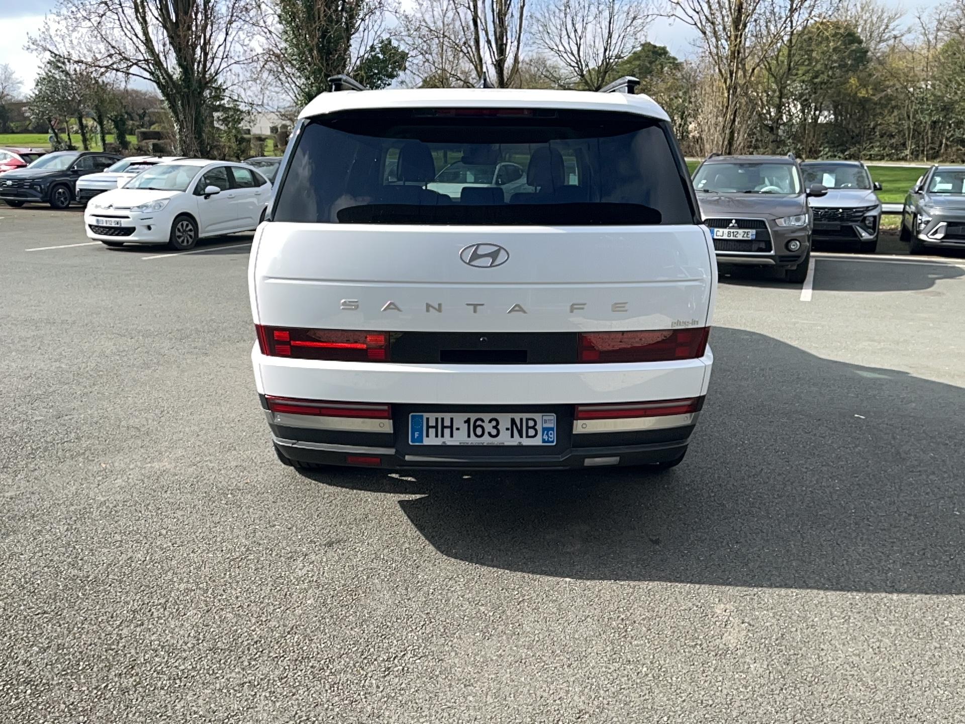 HYUNDAI Santa Fe 1.6 T-GDi Plug-in 253 HTRAC BVA6 Executive - Véhicule Occasion - Océane Auto HYUNDAI Santa Fe 1.6 T-GDi Plug-in 253 HTRAC BVA6 Executive - Véhicule Occasion Océane Auto