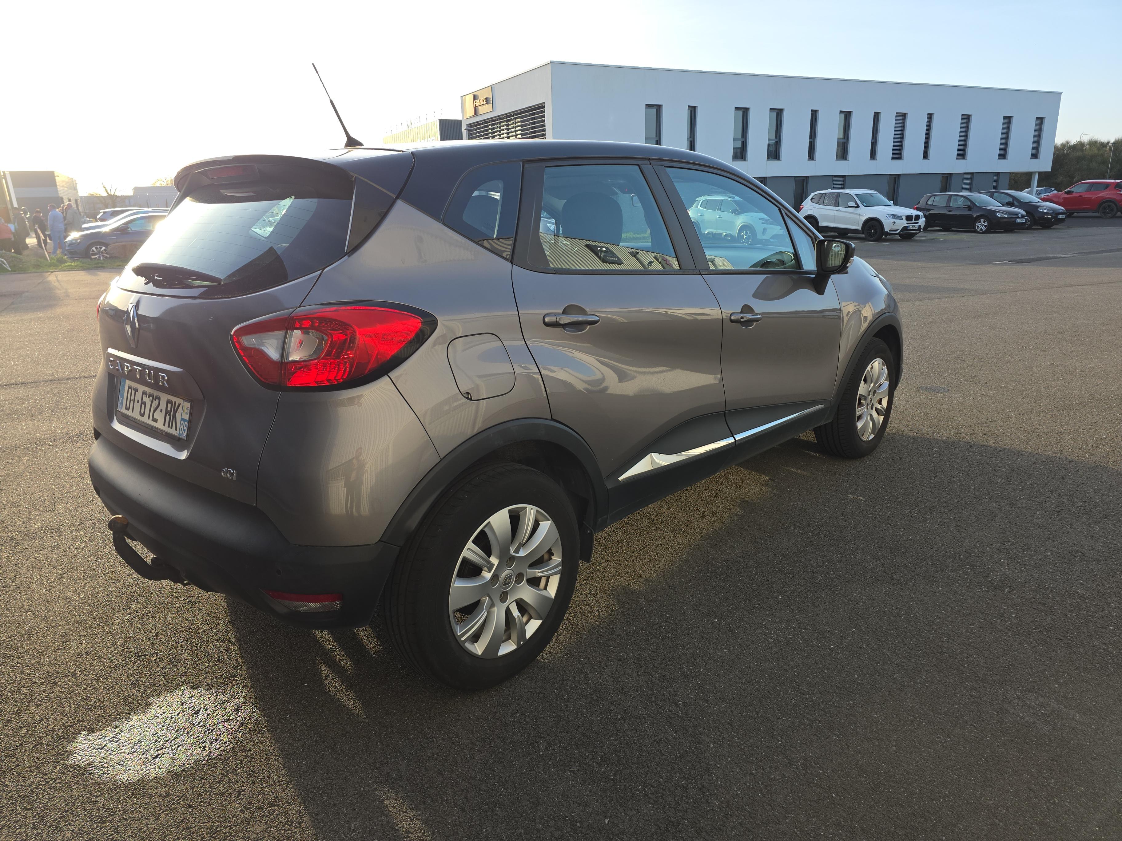 RENAULT Captur dCi 90 Energy Business - Véhicule Occasion Océane Auto