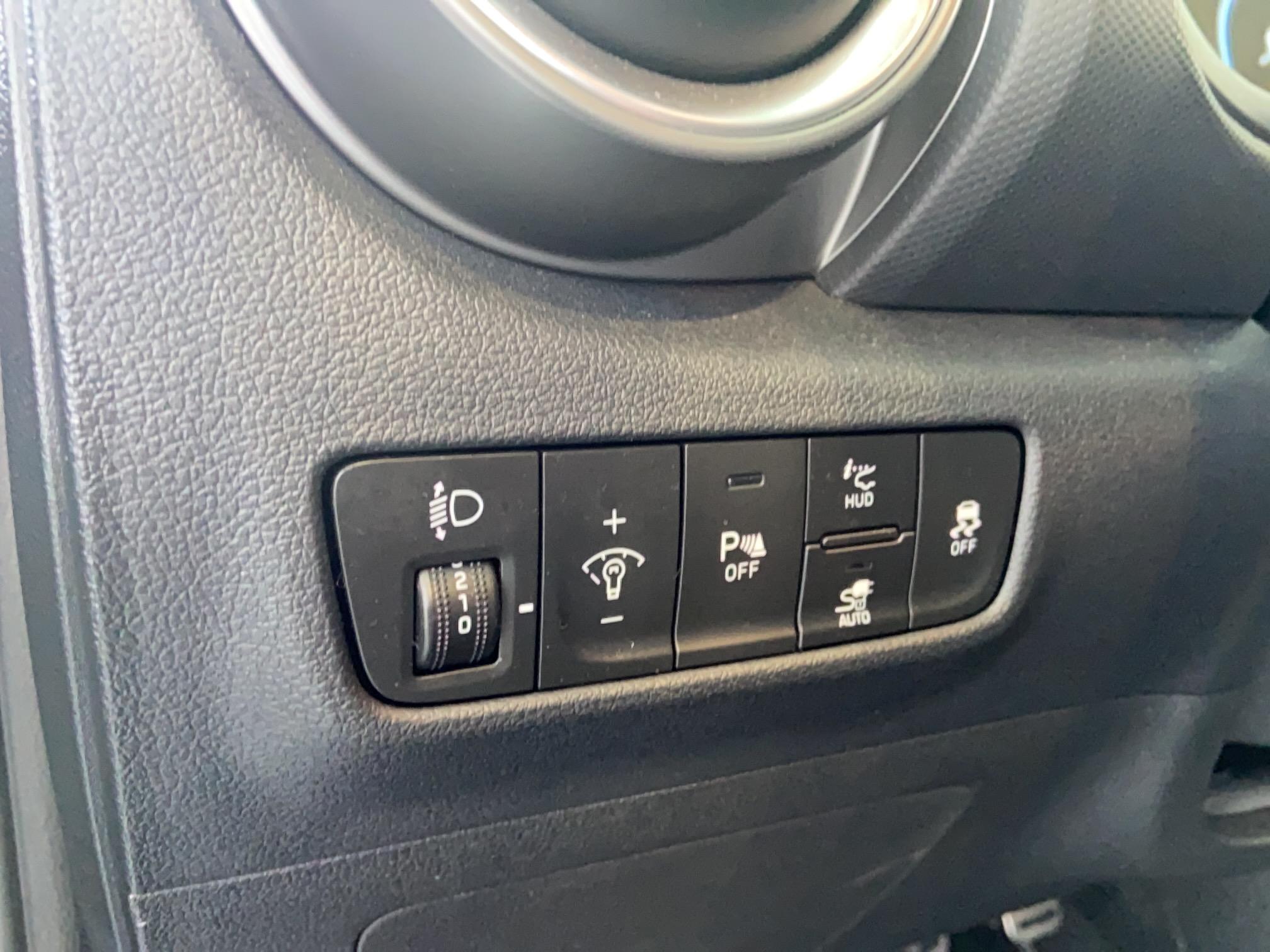 HYUNDAI Kona Electrique 39 kWh - 136 ch Creative - Véhicule Occasion Océane Auto