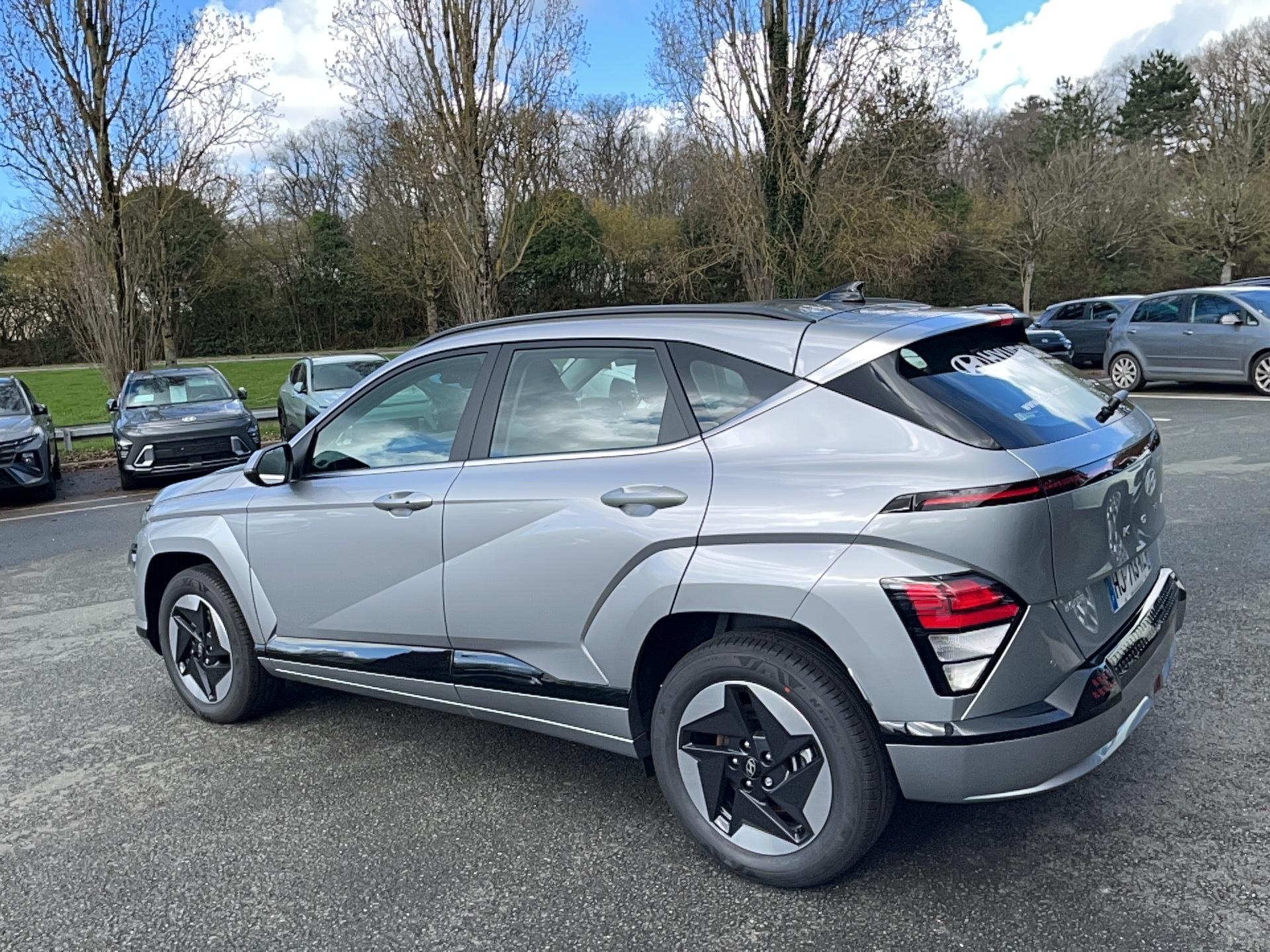 HYUNDAI Kona Electrique 65 kWh - 217 ch Intuitive - Véhicule Occasion Océane Auto