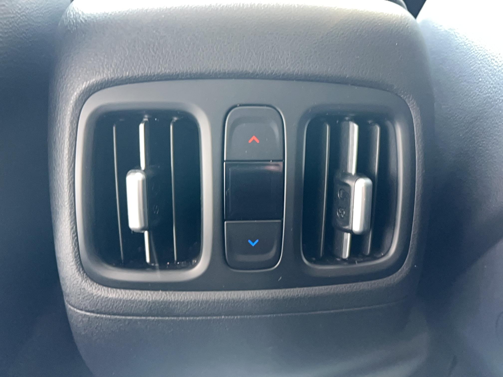 HYUNDAI Tucson 1.6 T-GDI 230 Hybrid BVA6 Executive - Véhicule Occasion - Océane Auto HYUNDAI Tucson 1.6 T-GDI 230 Hybrid BVA6 Executive - Véhicule Occasion Océane Auto