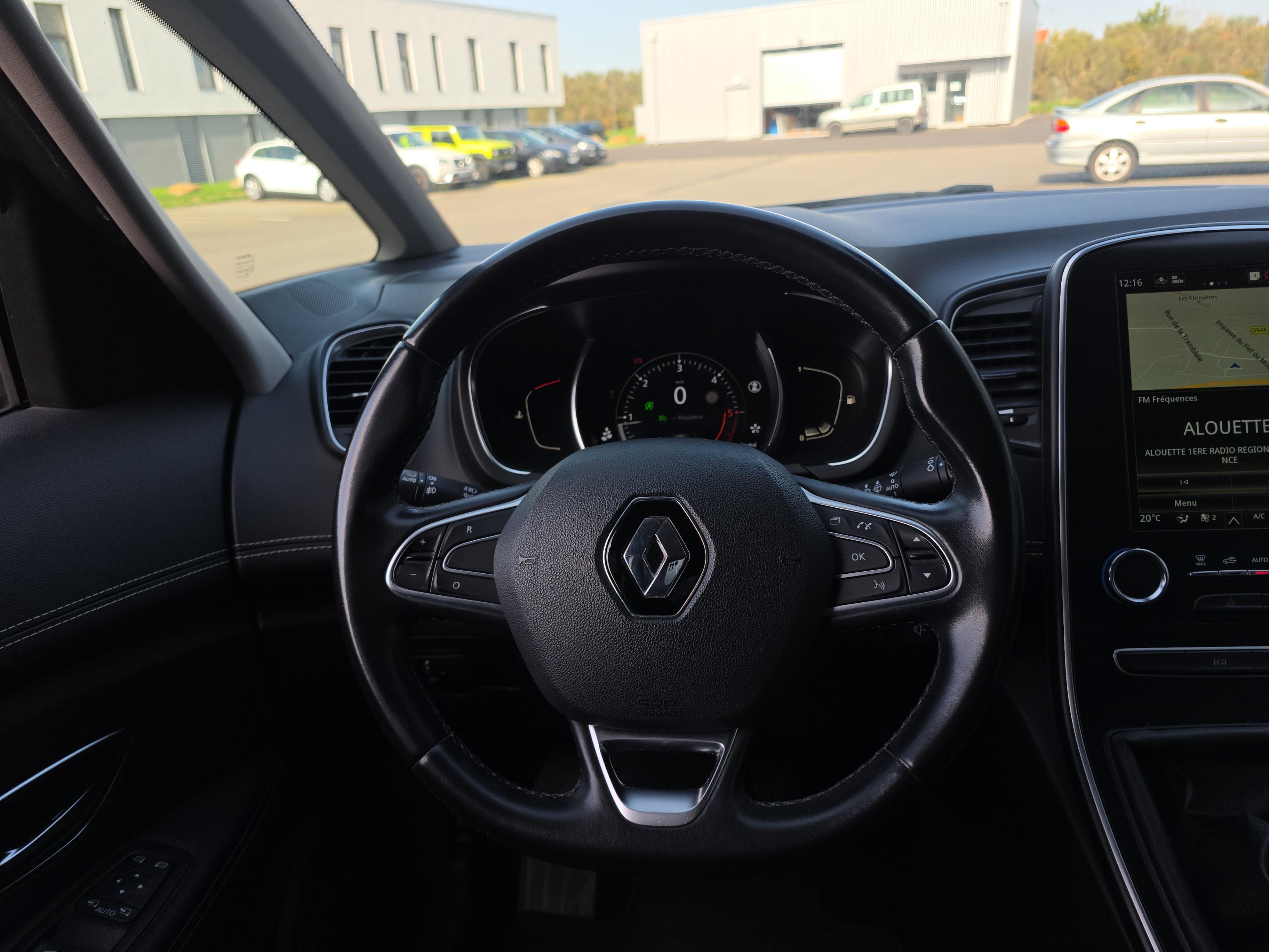 RENAULT Scenic Blue dCi 150 Intens - Véhicule Occasion Océane Auto