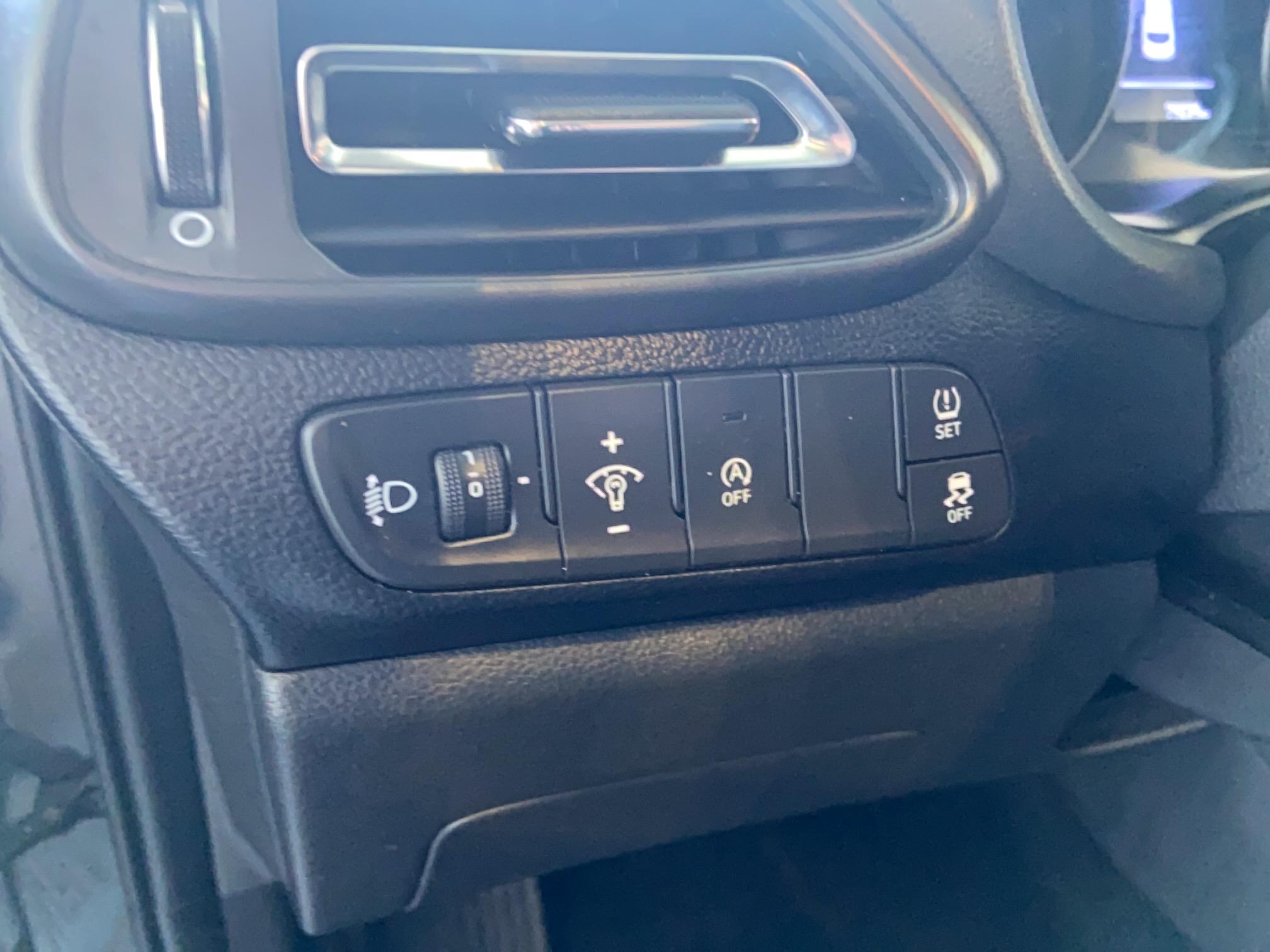 HYUNDAI i30 1.6 CRDi 115  DCT-7 Creative - Véhicule Occasion Océane Auto