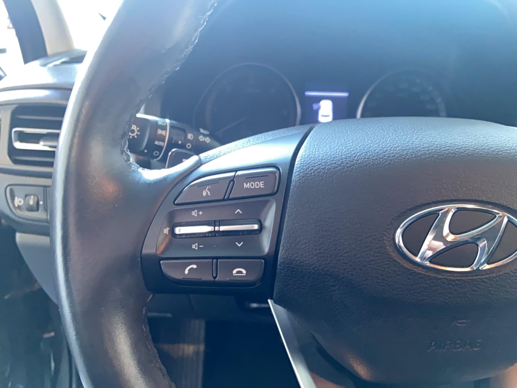 HYUNDAI i30 1.6 CRDi 115  DCT-7 Creative - Véhicule Occasion Océane Auto