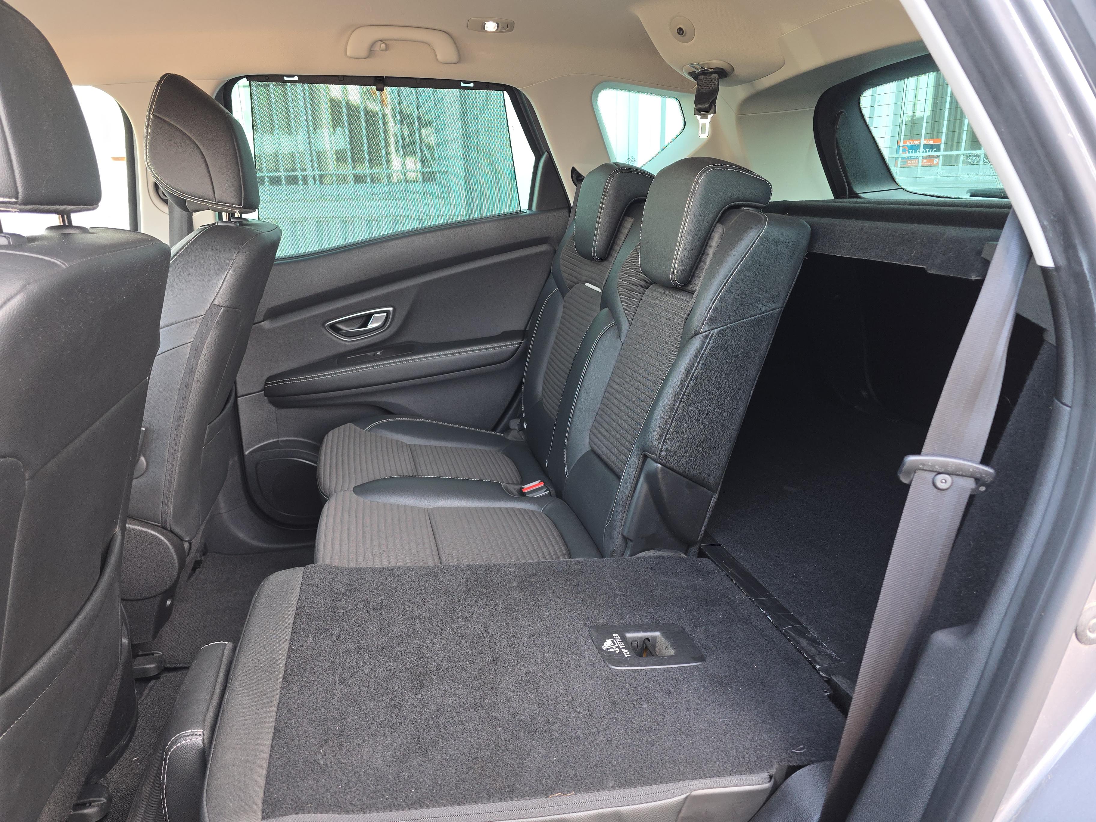 RENAULT Scenic Blue dCi 150 Intens - Véhicule Occasion Océane Auto