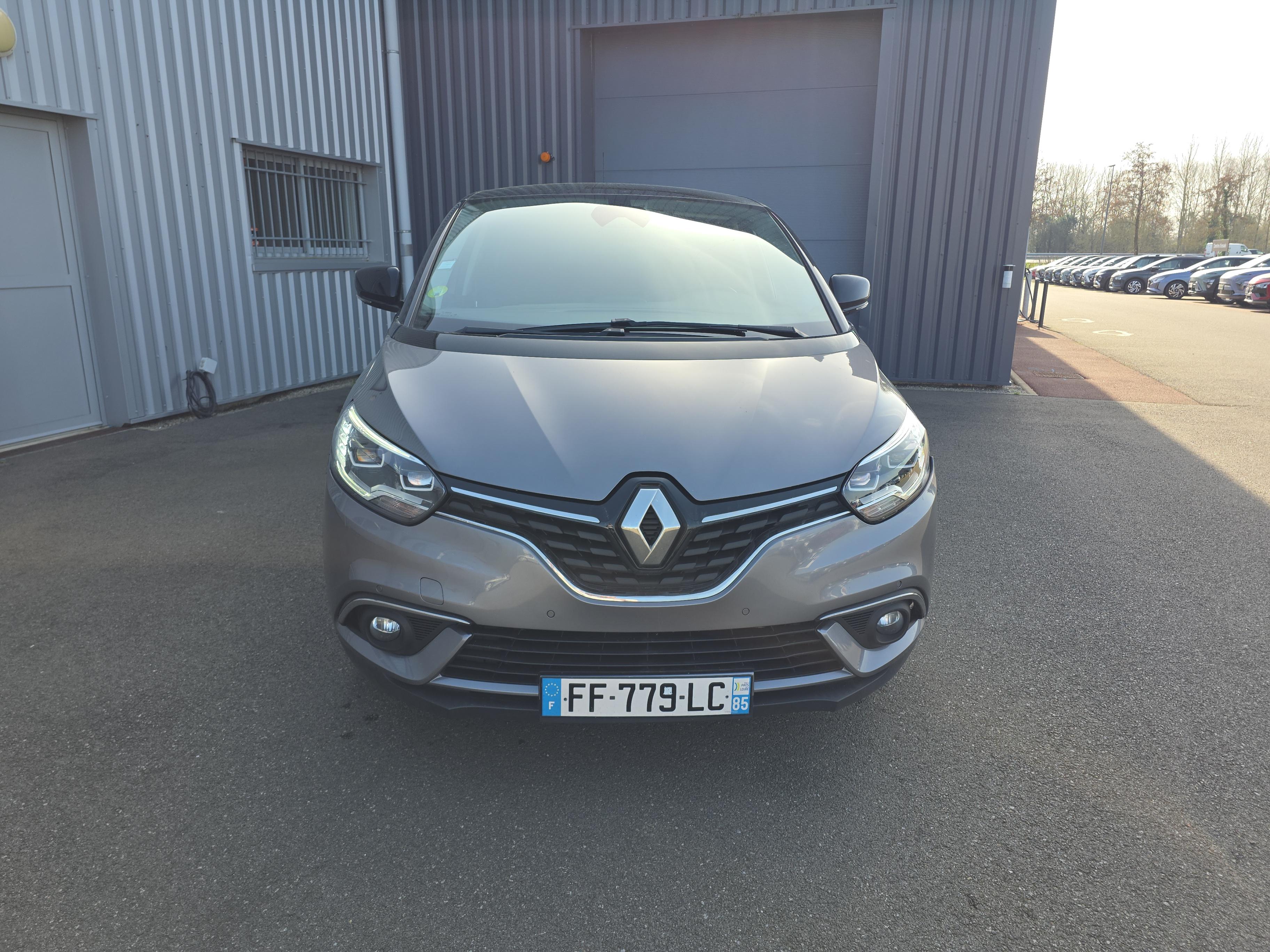 RENAULT Scenic Blue dCi 150 Intens - Véhicule Occasion Océane Auto