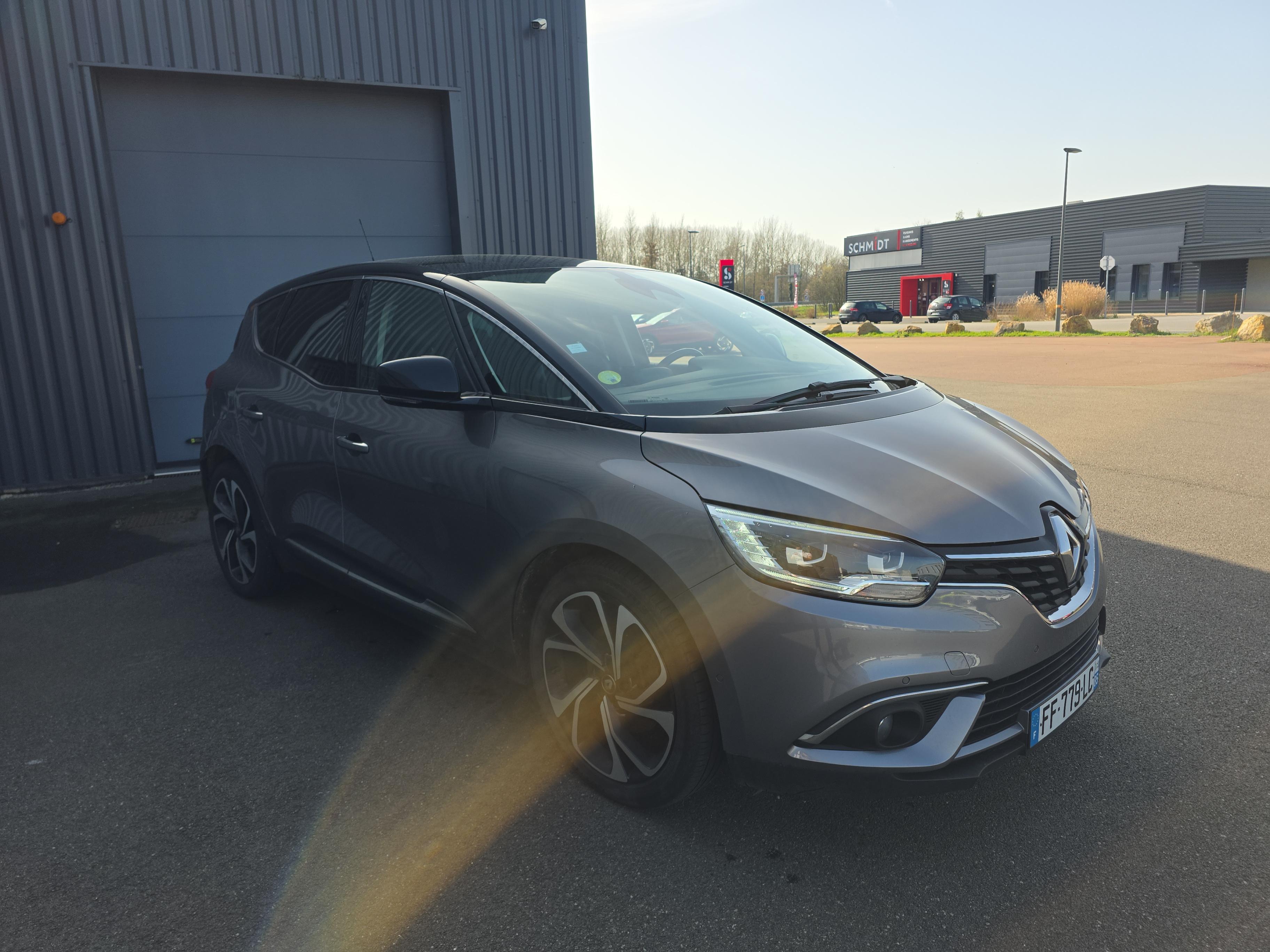 RENAULT Scenic Blue dCi 150 Intens - Véhicule Occasion Océane Auto